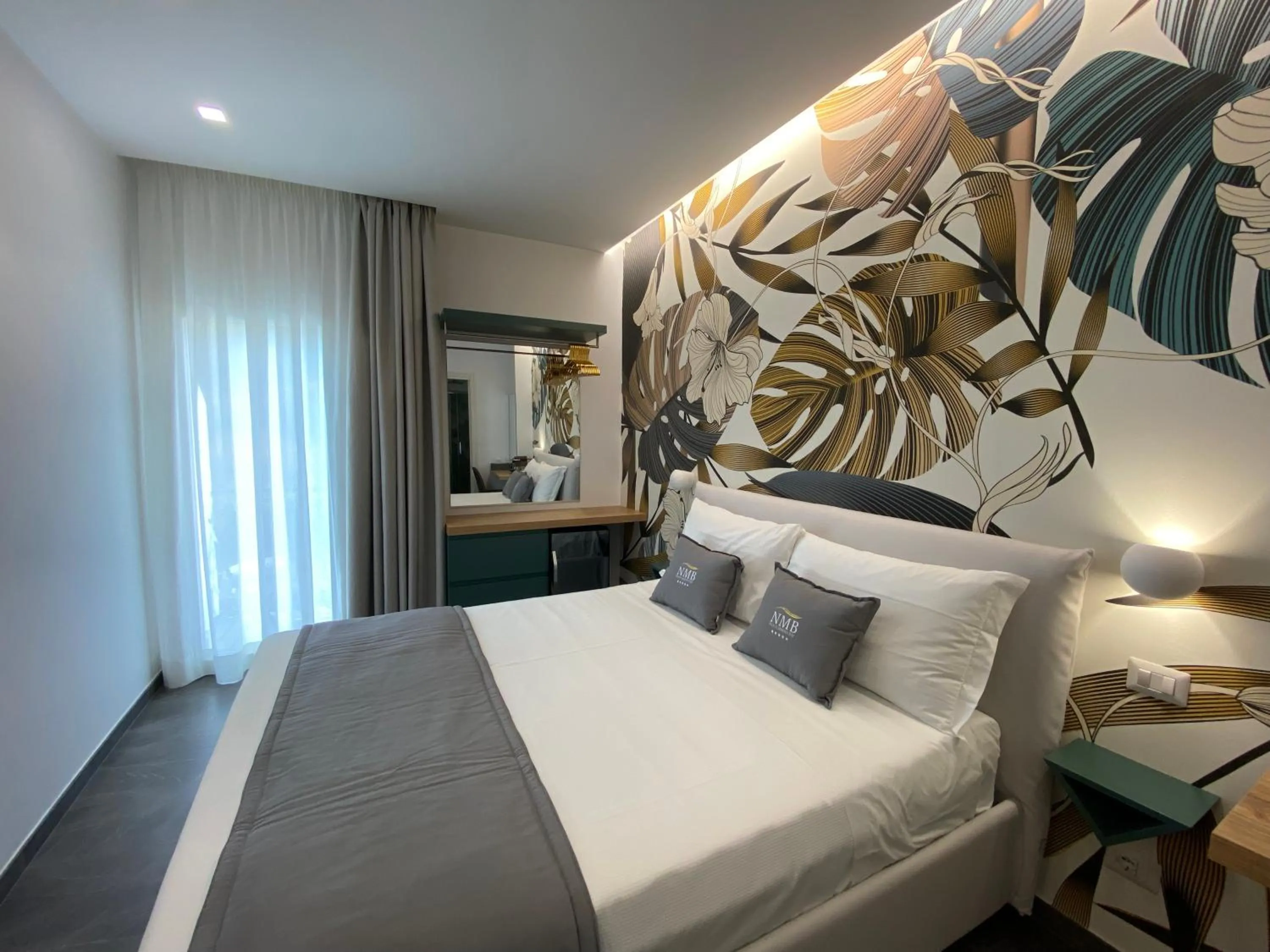 Bed in Naxos Marina Bay