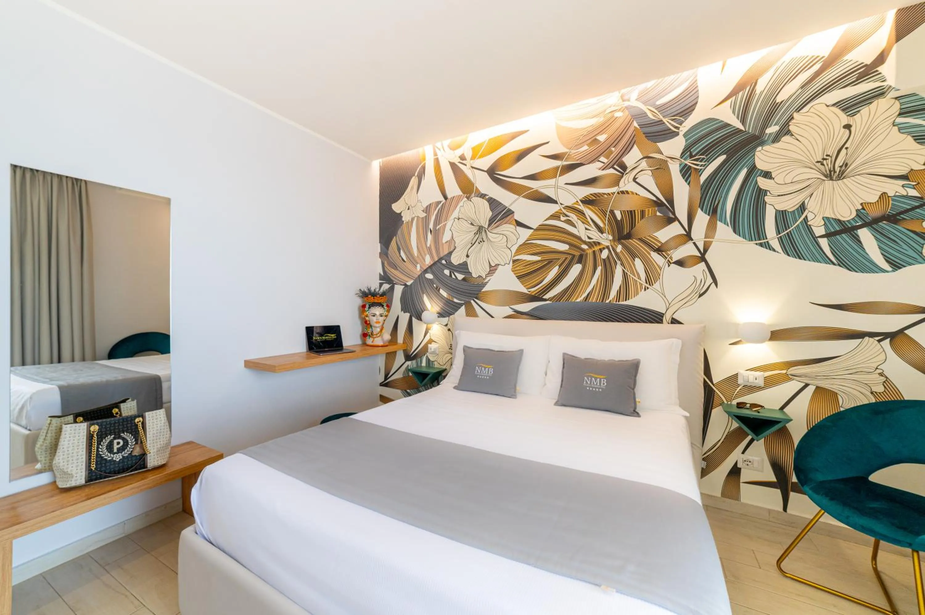 Bed in Naxos Marina Bay