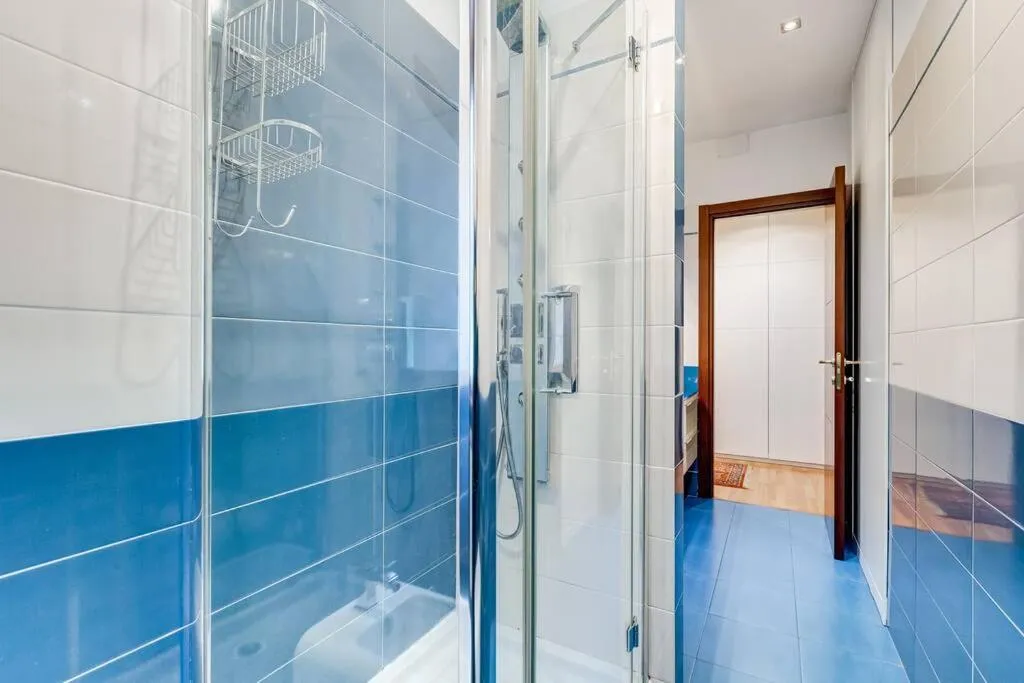 Exclusive Apartment in Eur Lake