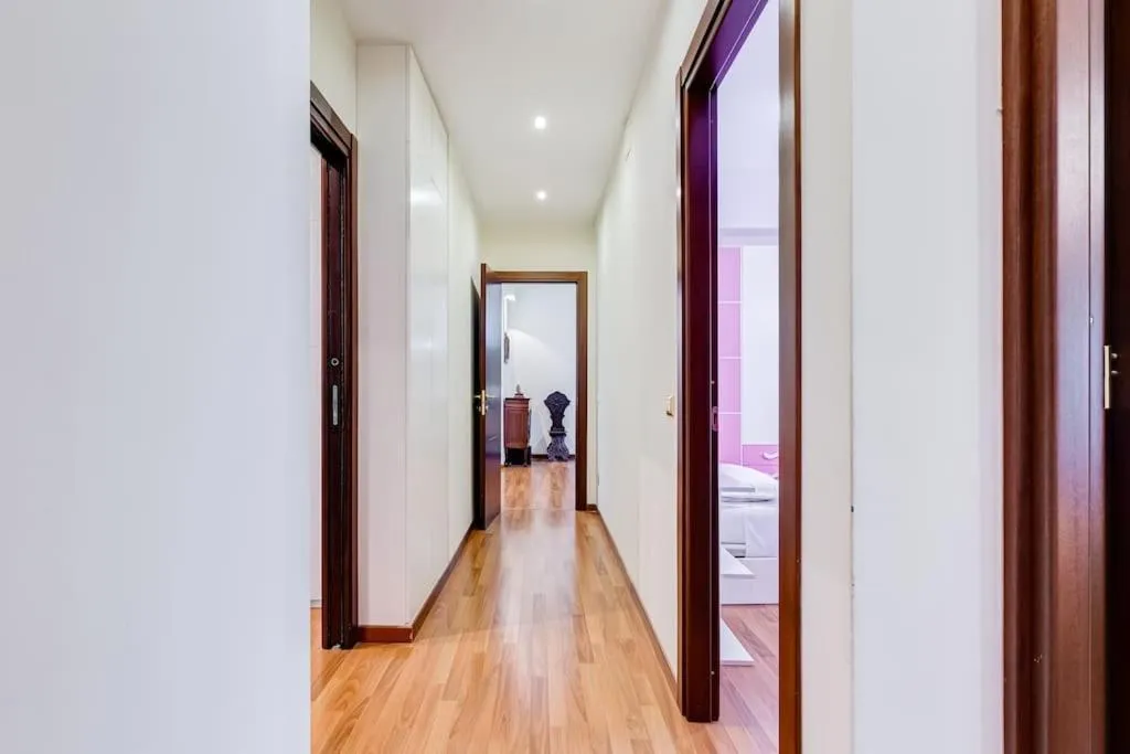 Photo of the whole room, Bed in Exclusive Apartment in Eur Lake