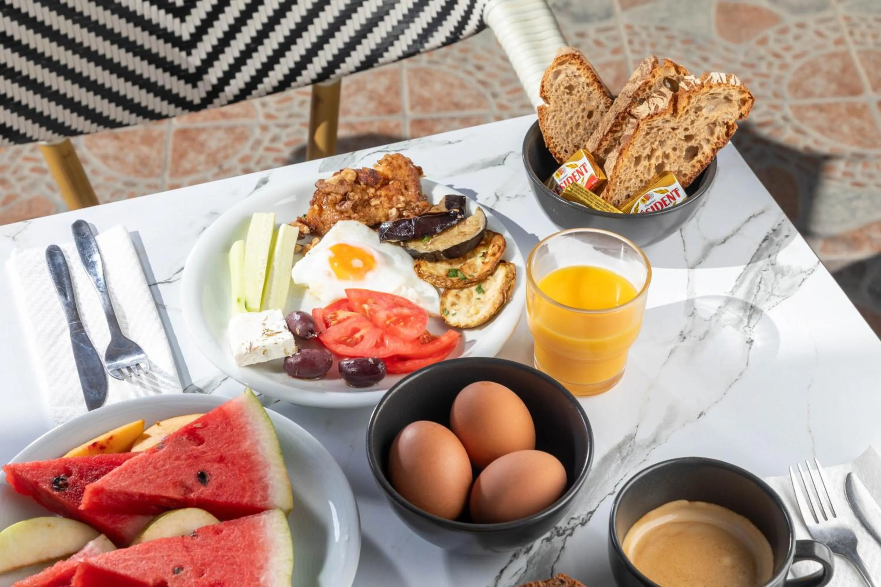 Food and drinks in Bella Vista Beach Hotel