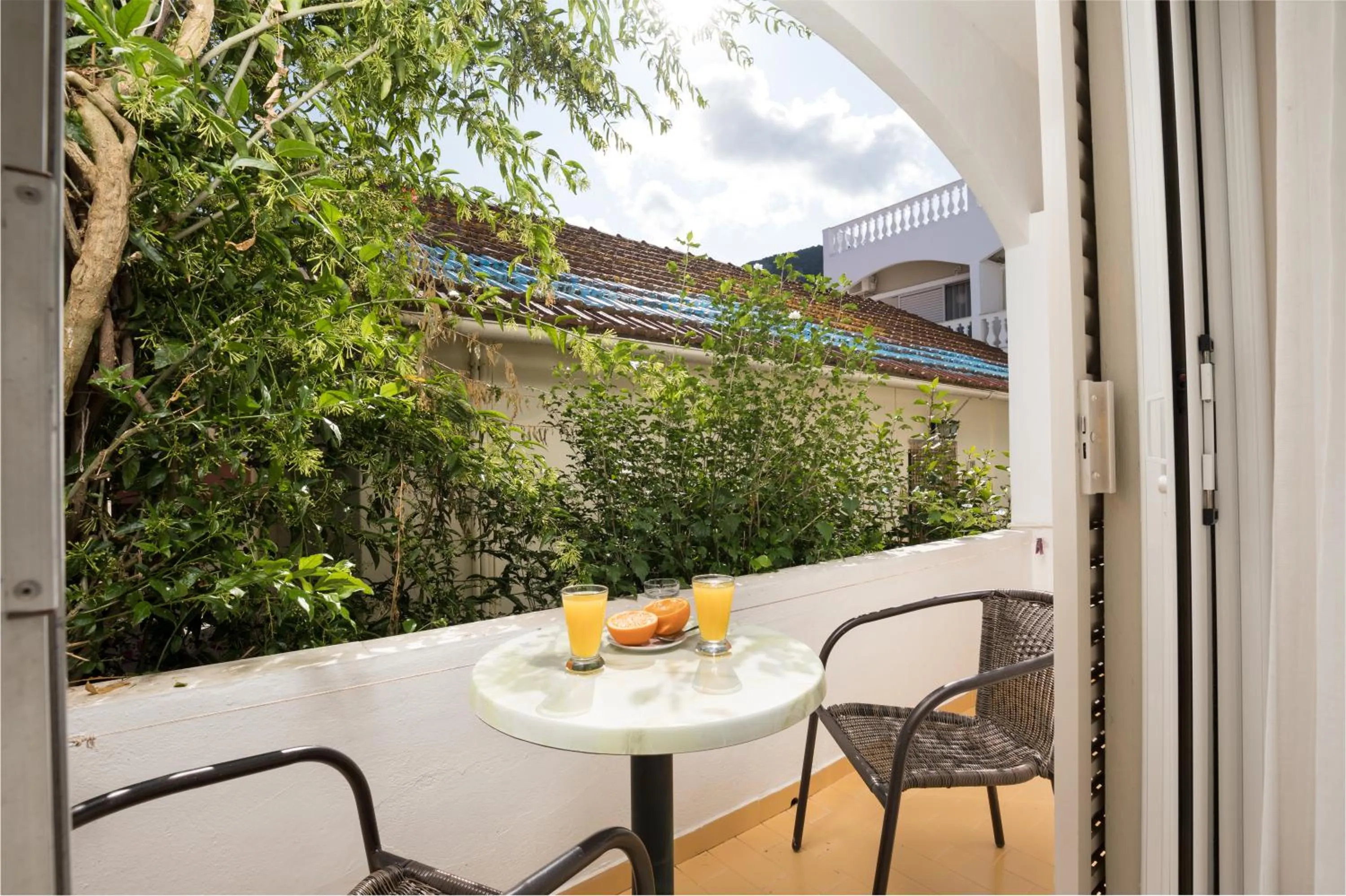 Property building in Bella Vista Beach Hotel