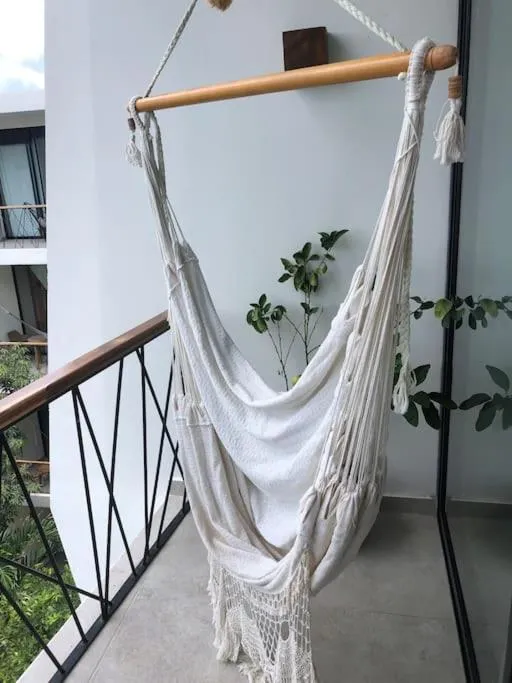 Balcony/Terrace in Near Beach+Jungle Views. King bed+220 megs+2 bikes
