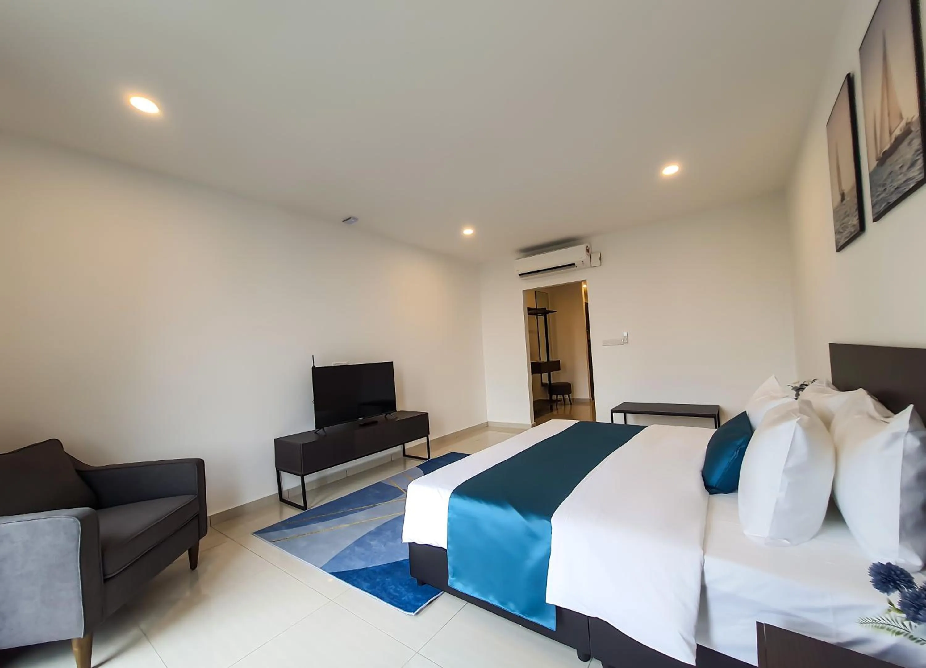 Bed in Ramada Suites by Wyndham The Straits Johor Bahru