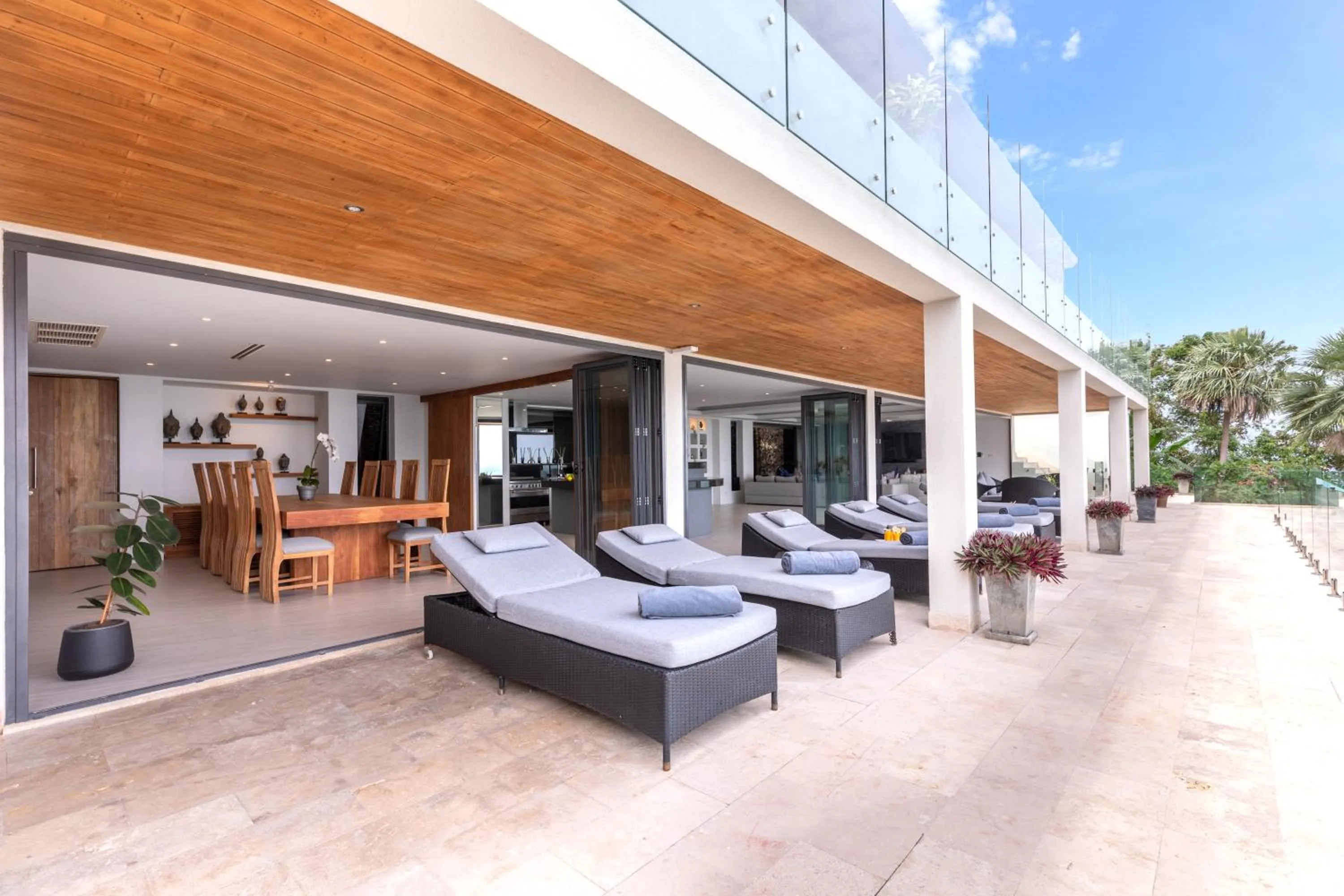 Patio in Villa Firefly- Spectacular Family Friendly Villa