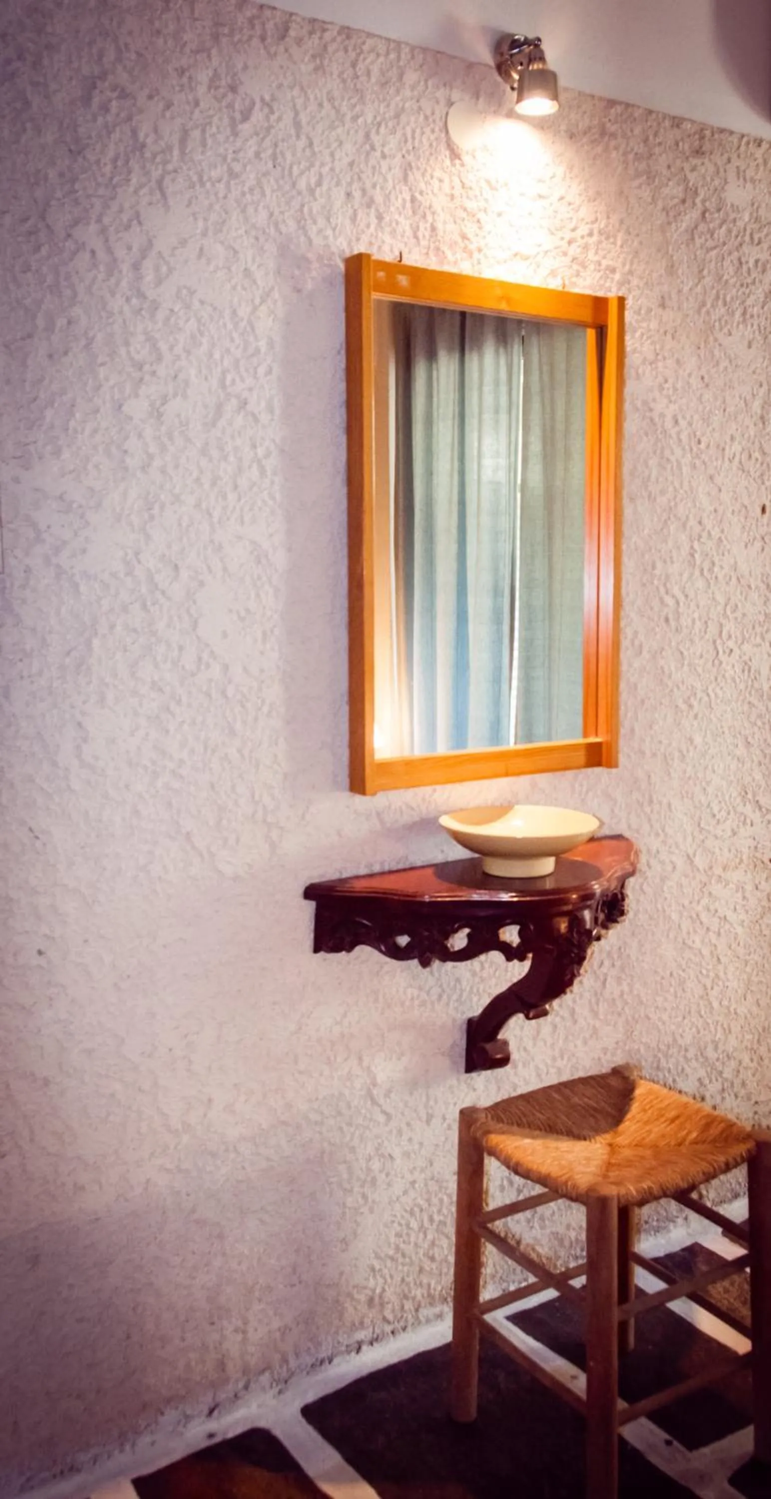 Decorative detail in Apollonia Hotel Apartments