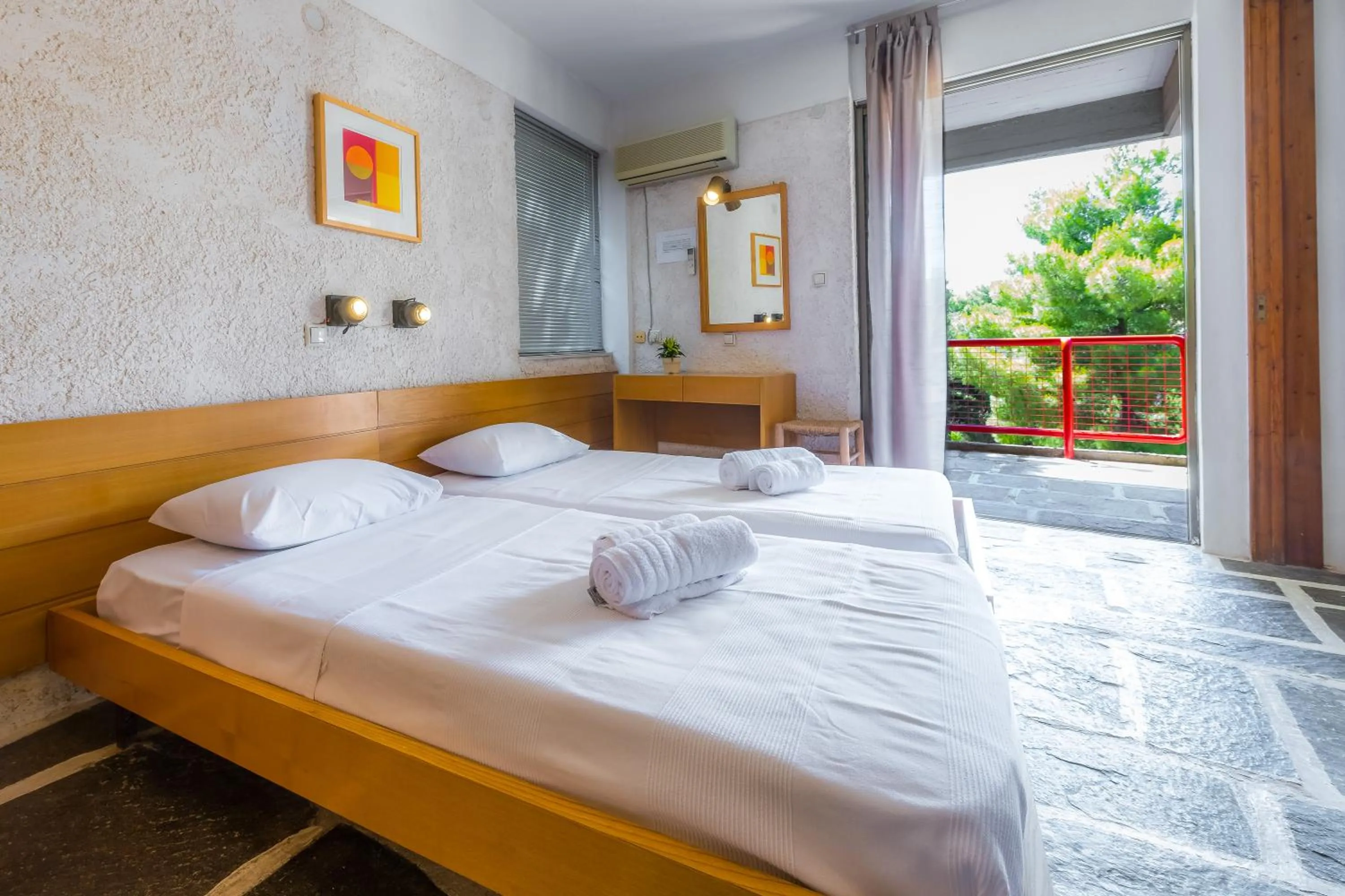 Bedroom, Bed in Apollonia Hotel Apartments