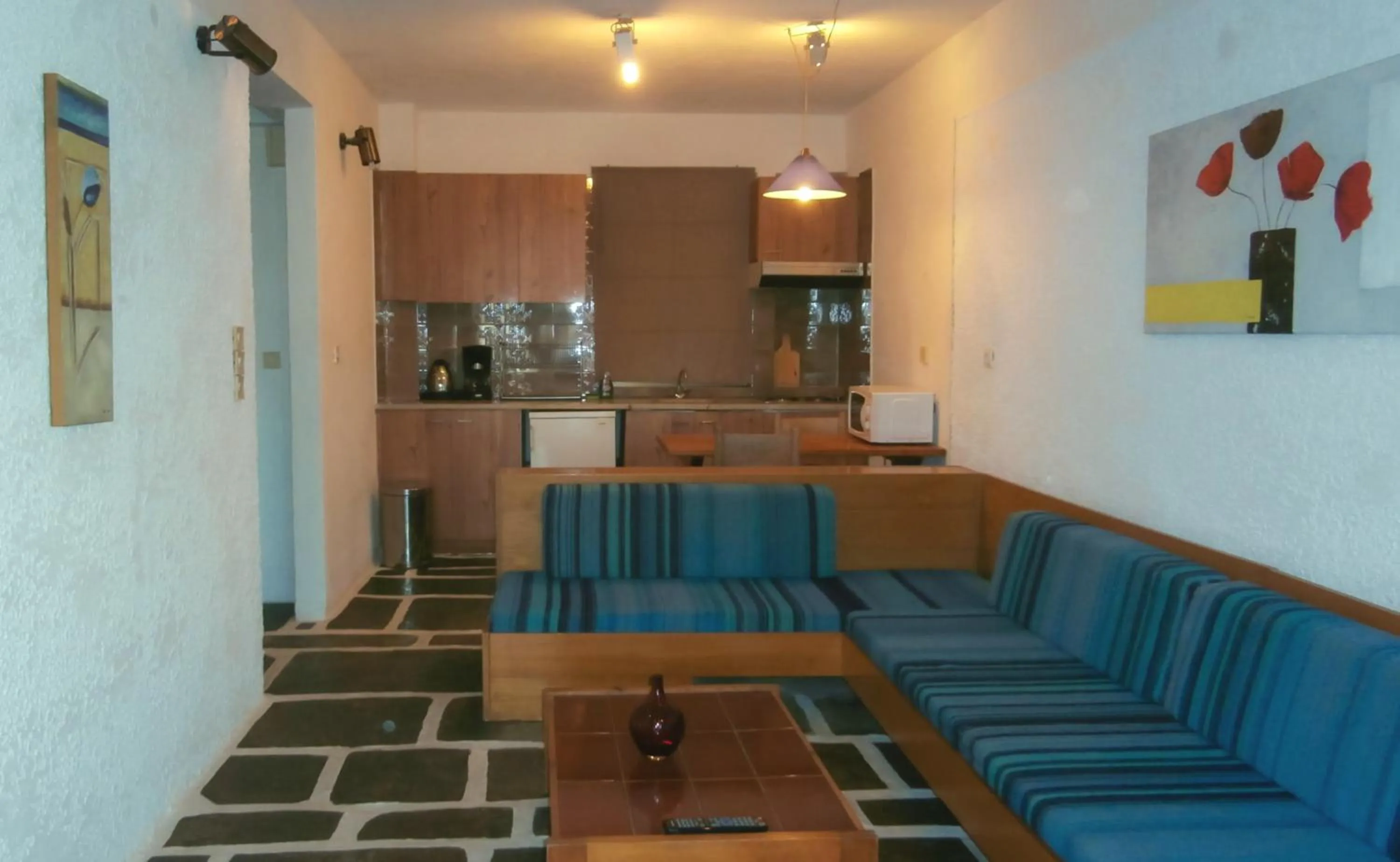 Seating area in Apollonia Hotel Apartments
