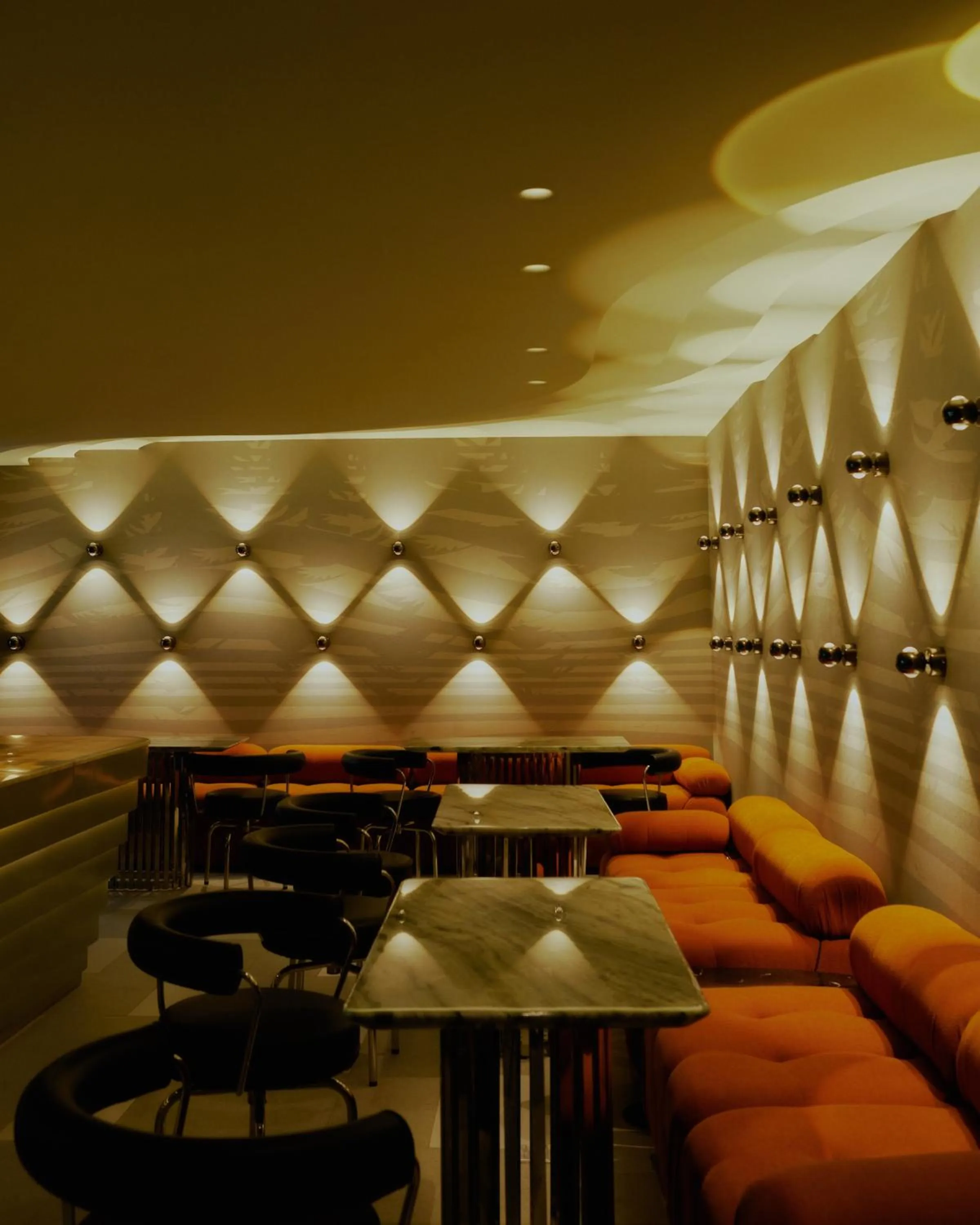 Restaurant/places to eat in Hotel Sapin