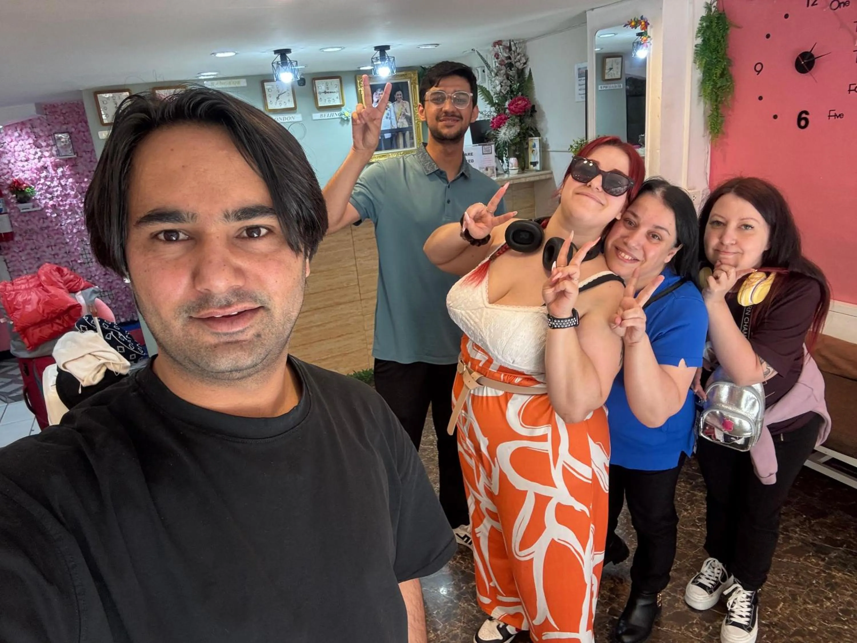 Miracle Gallery Hotel