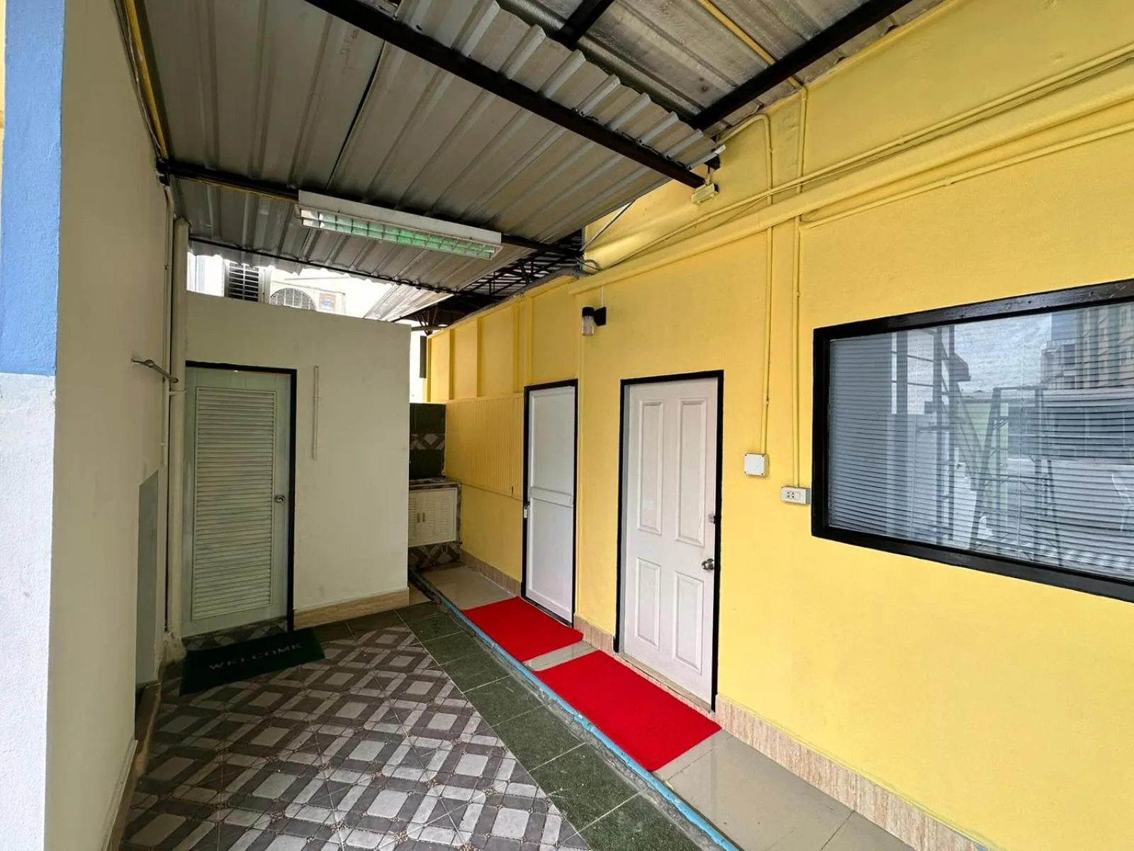 Miracle Gallery Hotel