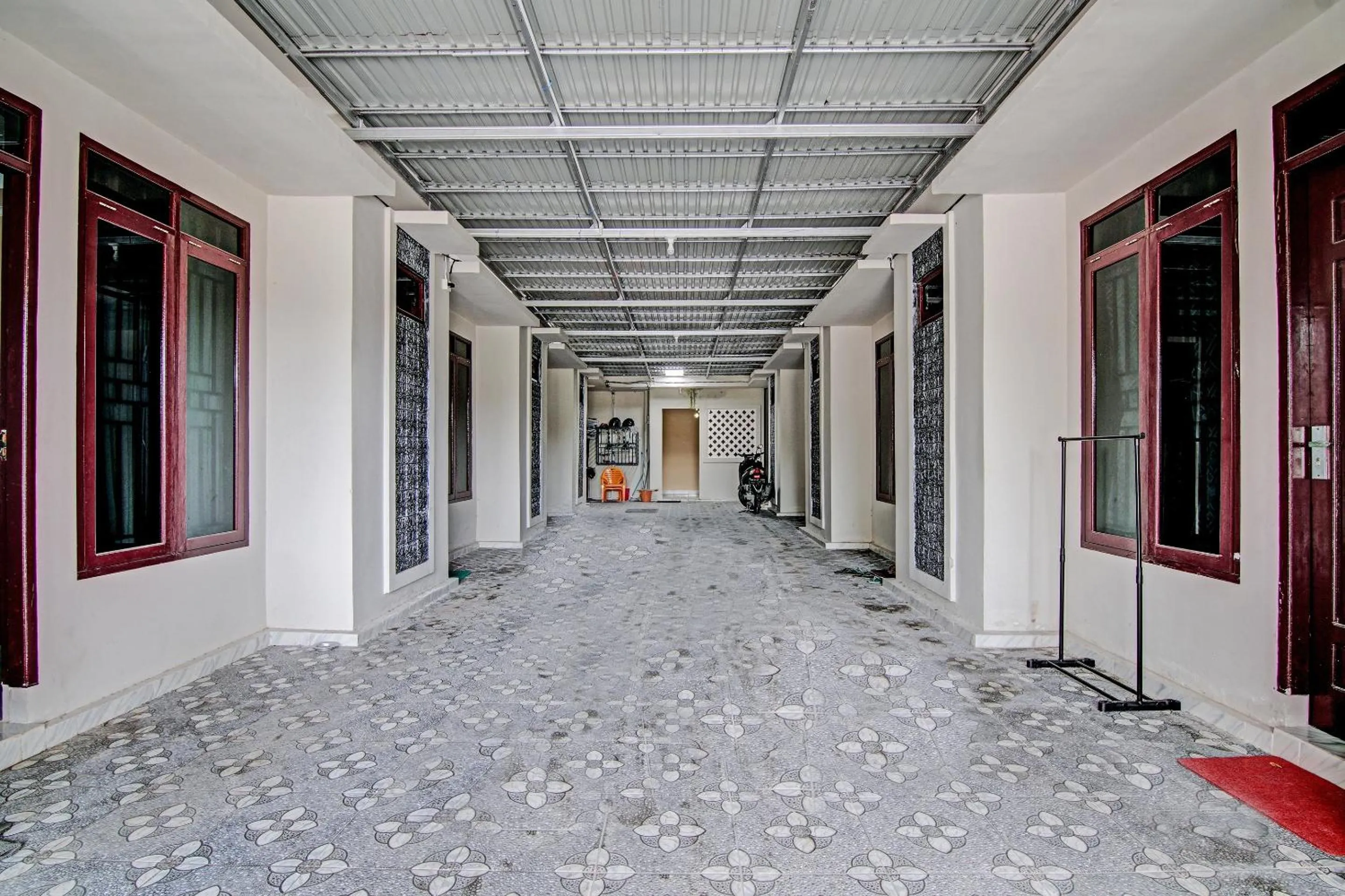 Lobby or reception in Hotel O Sandira Syariah