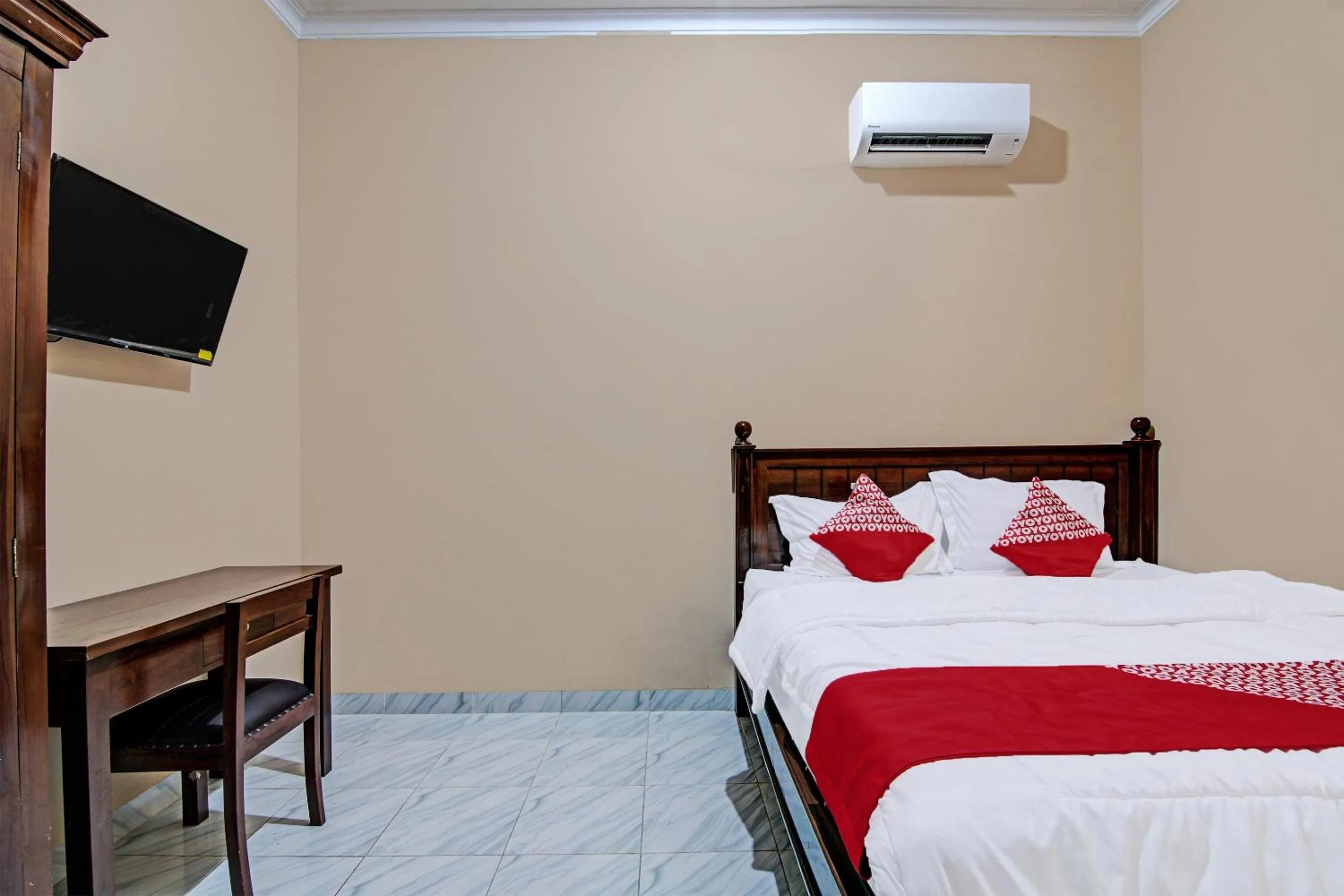 Bedroom in Hotel O Sandira Syariah