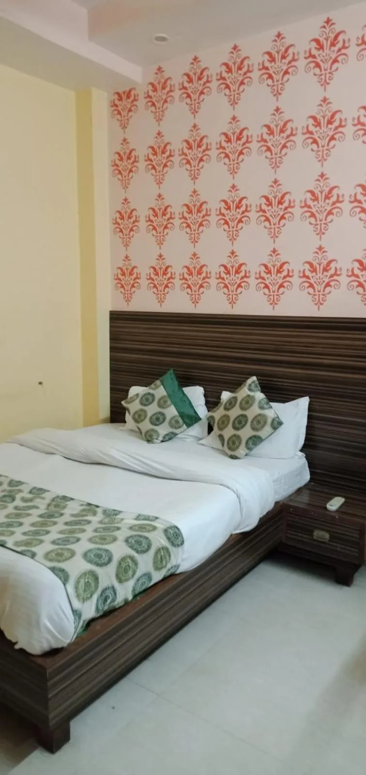 Bed in Hotel Atithi Residency