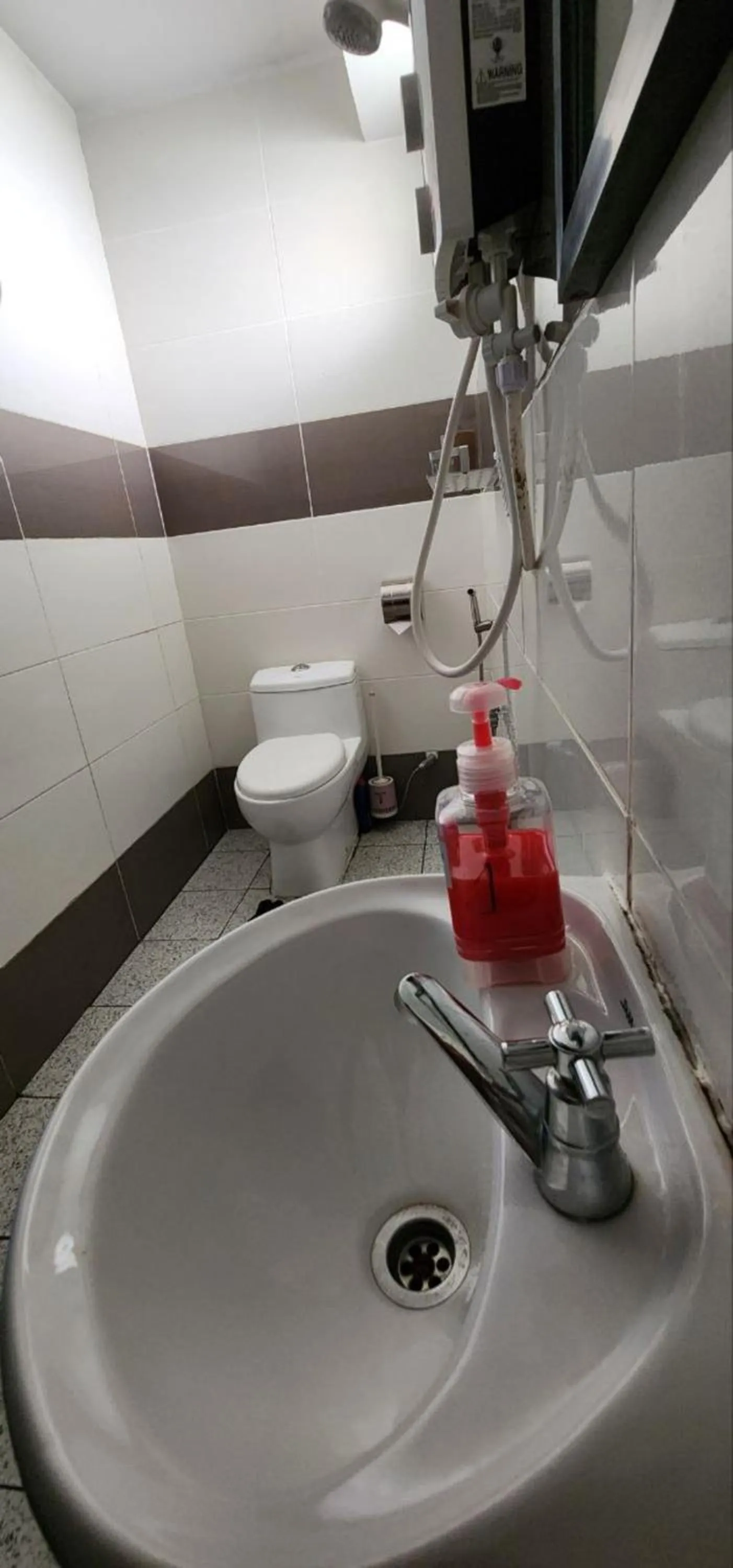 Shower in Grapevine Garden