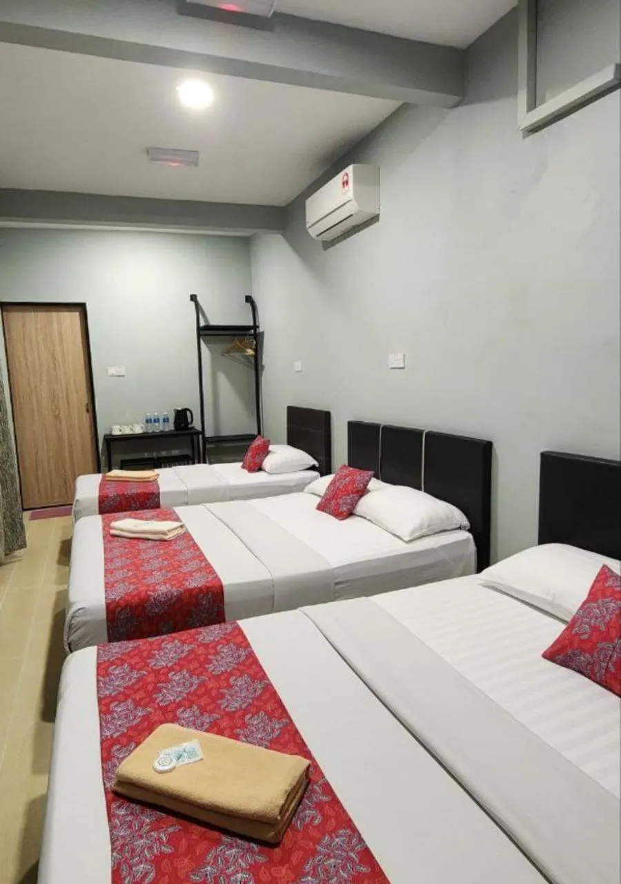 Bed in Grapevine Garden