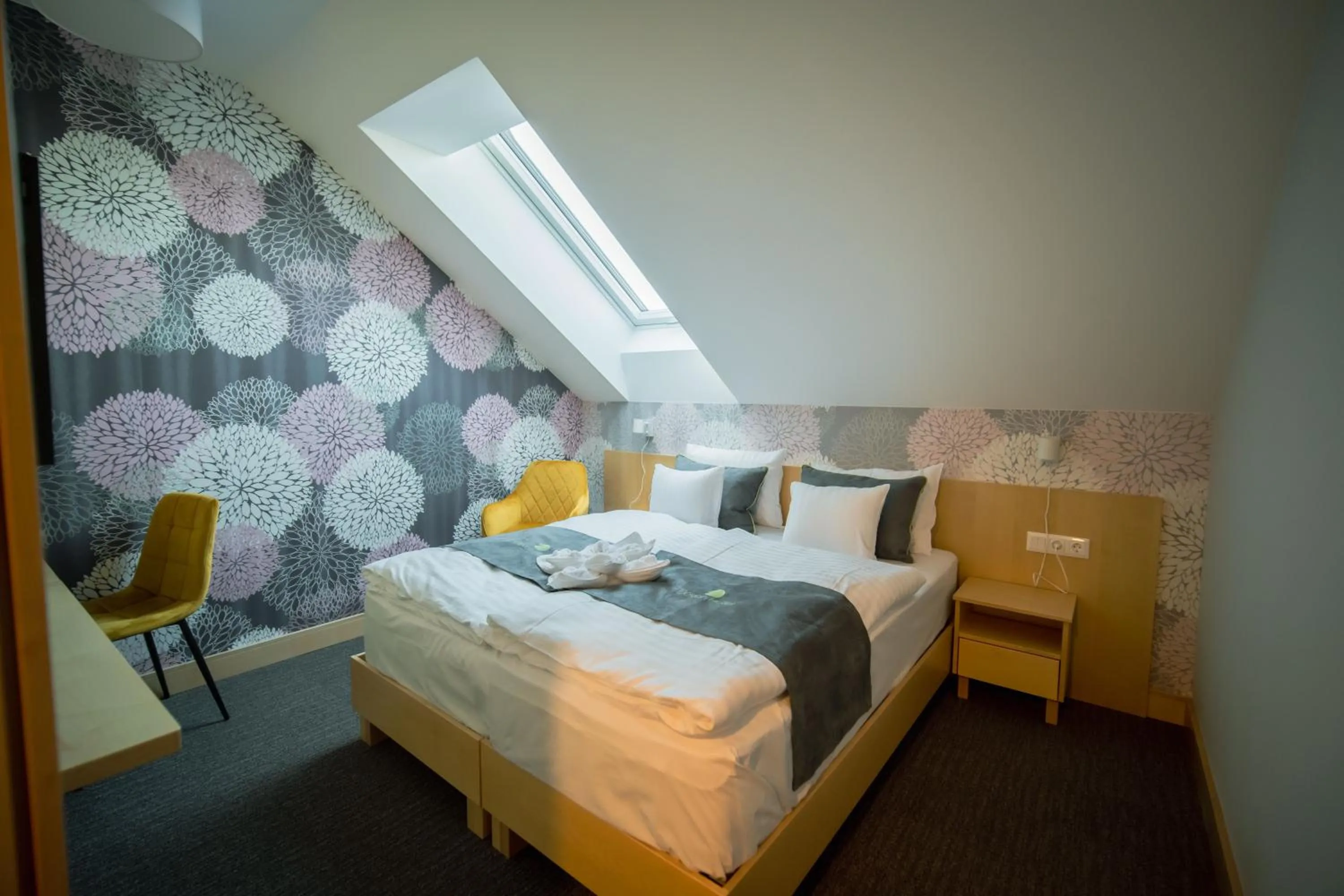 Photo of the whole room, Bed in Eleven Business & Sport Hotel