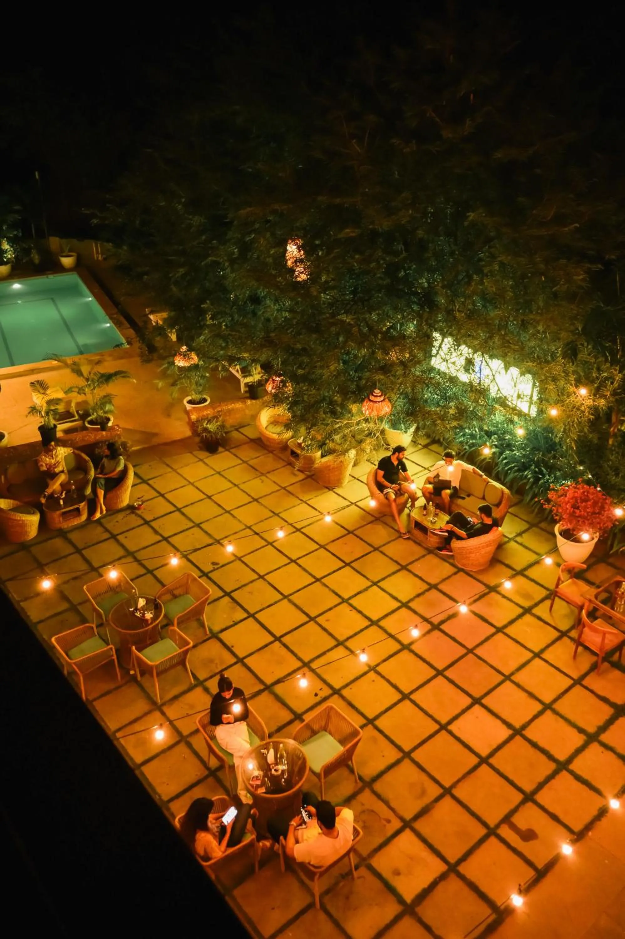 Night in Locomo Boutique, Morjim - Cozy tropical stay, near beach