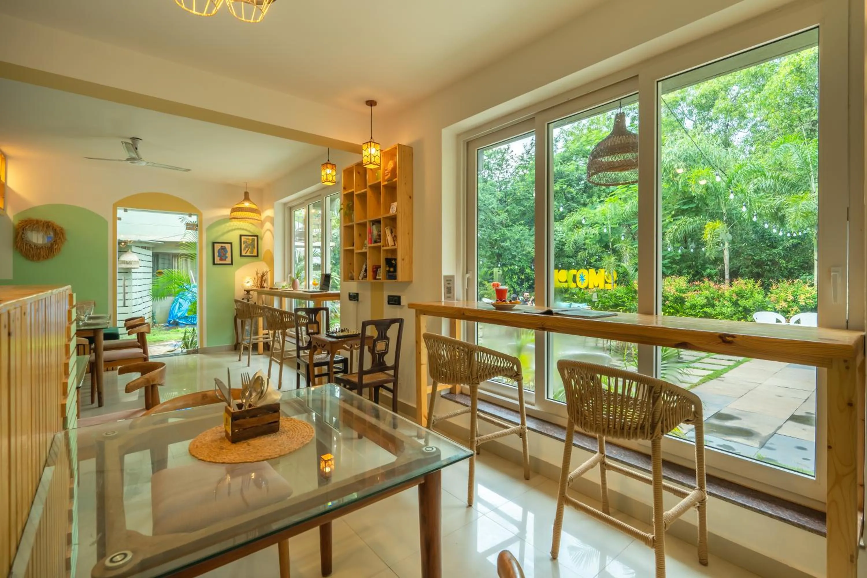 Garden view in Locomo Boutique, Morjim - Cozy tropical stay, near beach