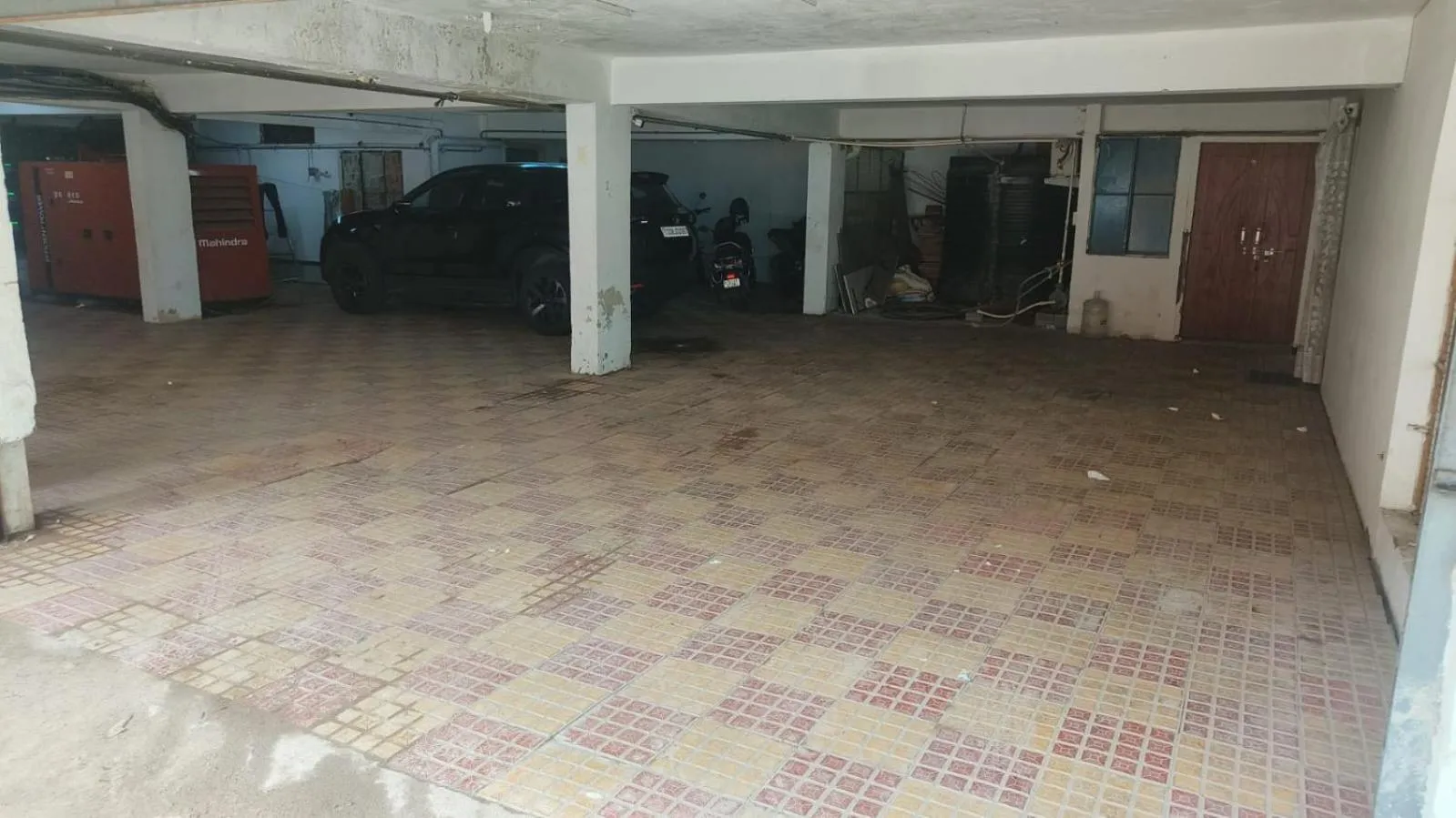 Parking in Treebo Destination Inn