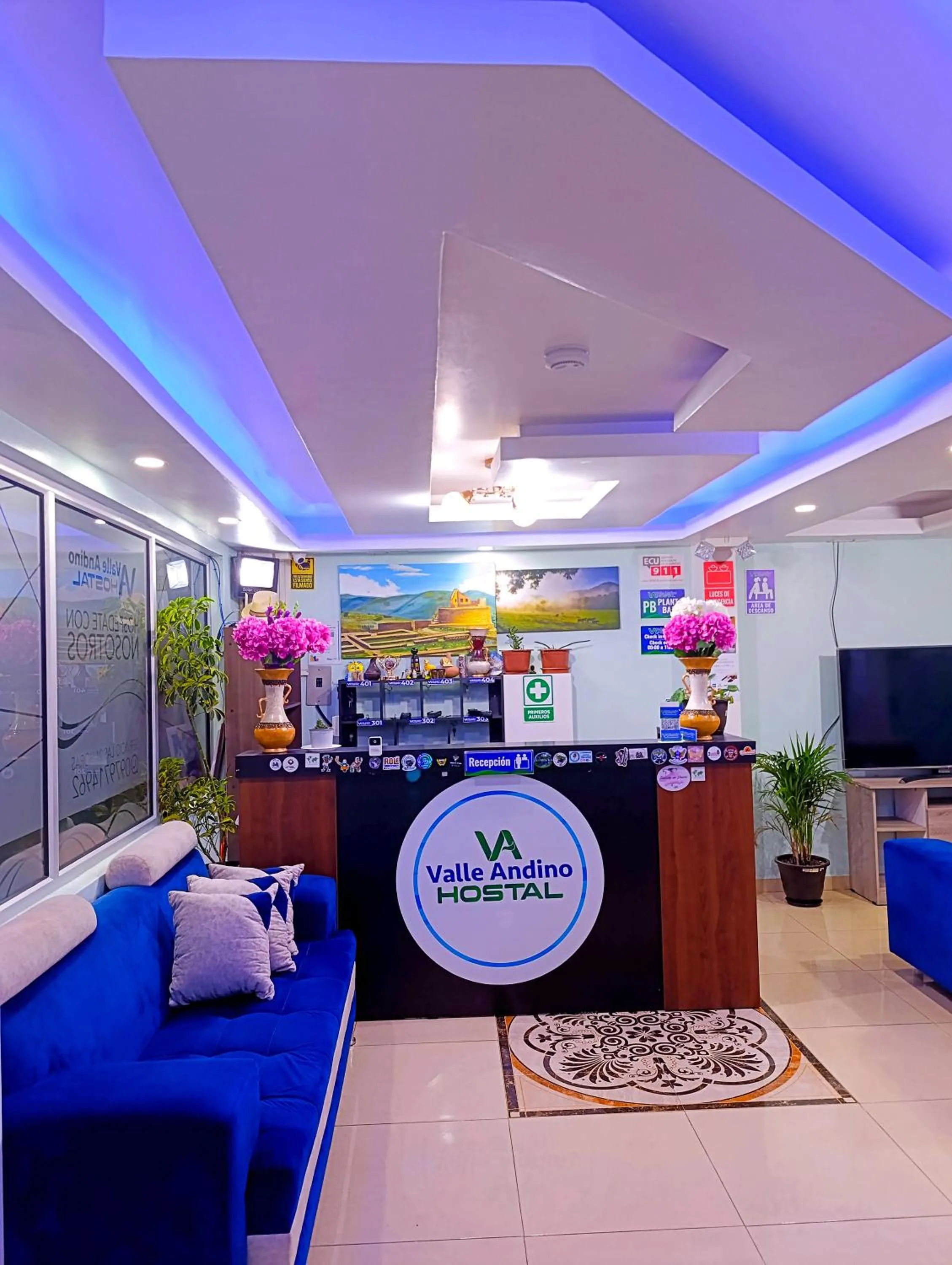 Communal lounge/ TV room in Hostal Valle Andino