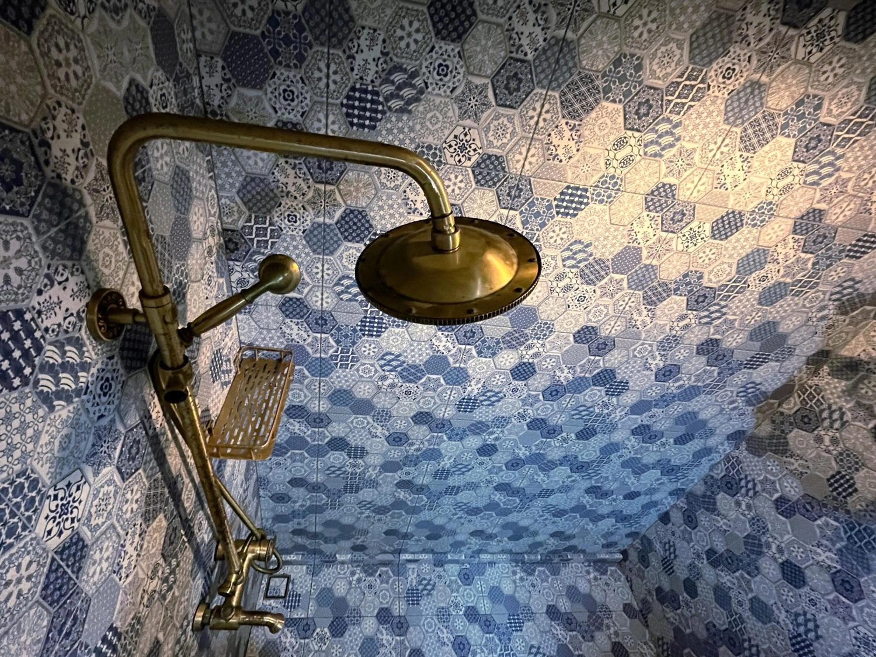 Shower in Grand Orlov Apart Hotel