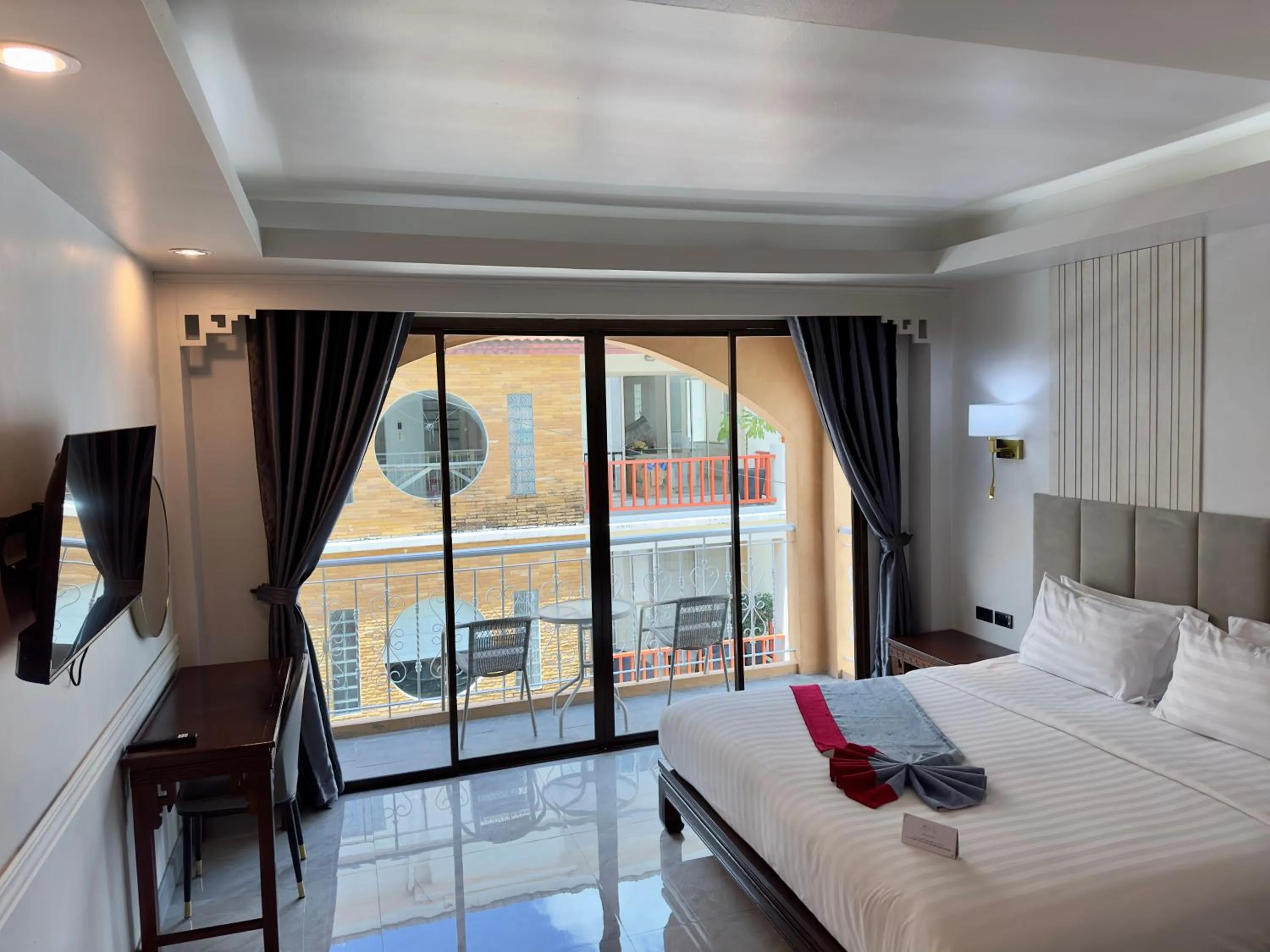 Bedroom, Bed in Grand Orlov Apart Hotel