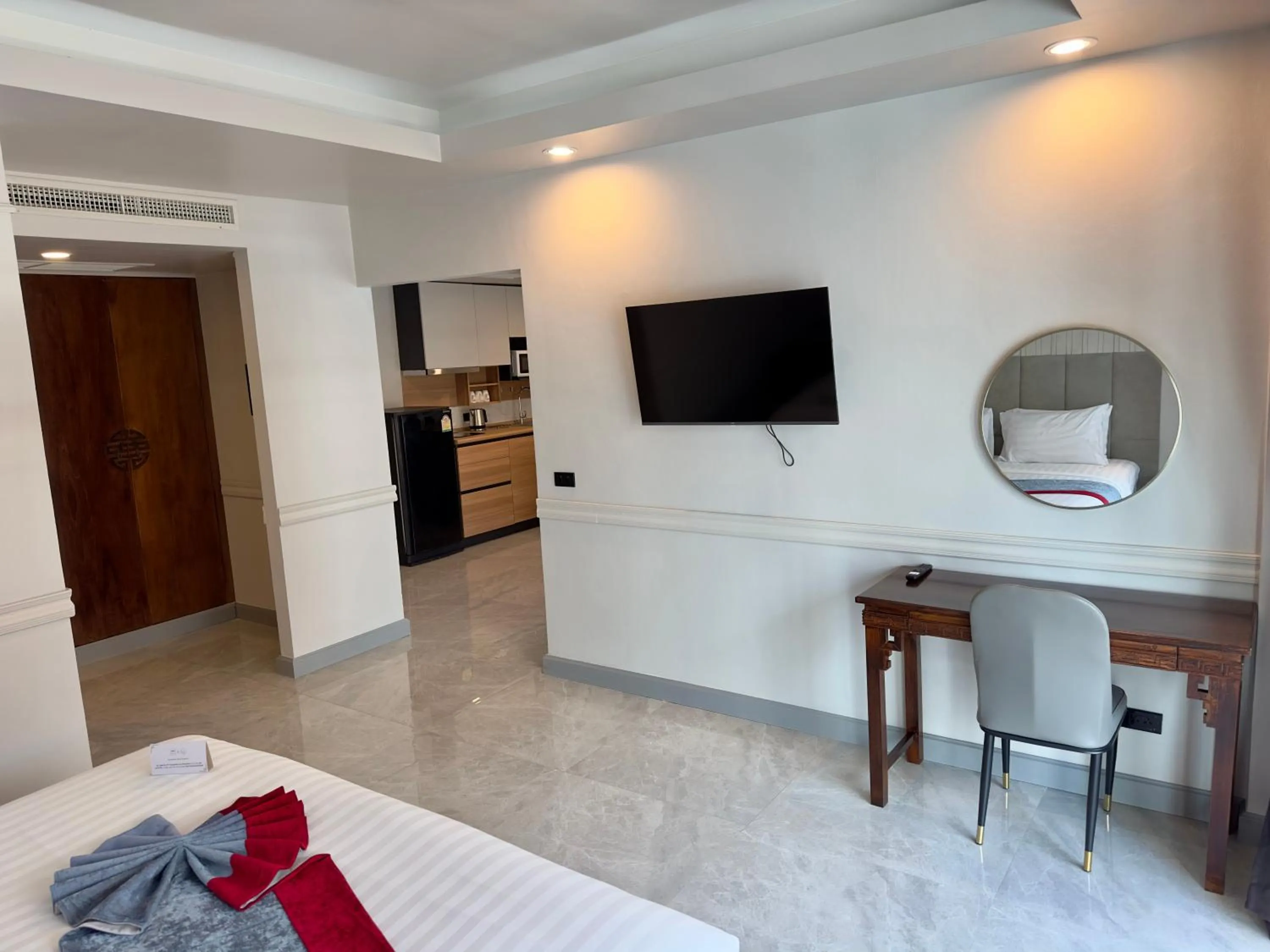 Bedroom, Bed in Grand Orlov Apart Hotel