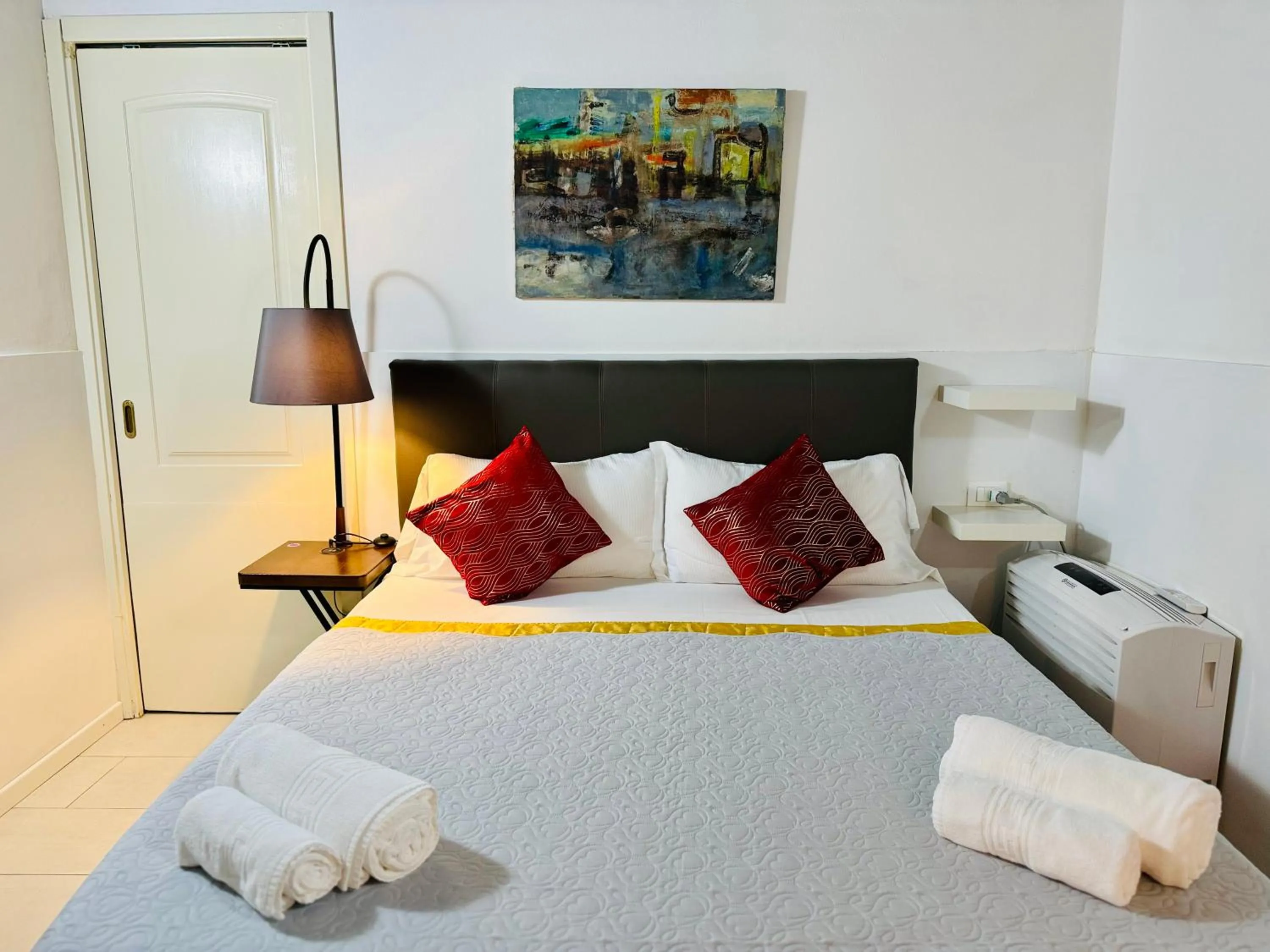 Bed in First Dream Venice