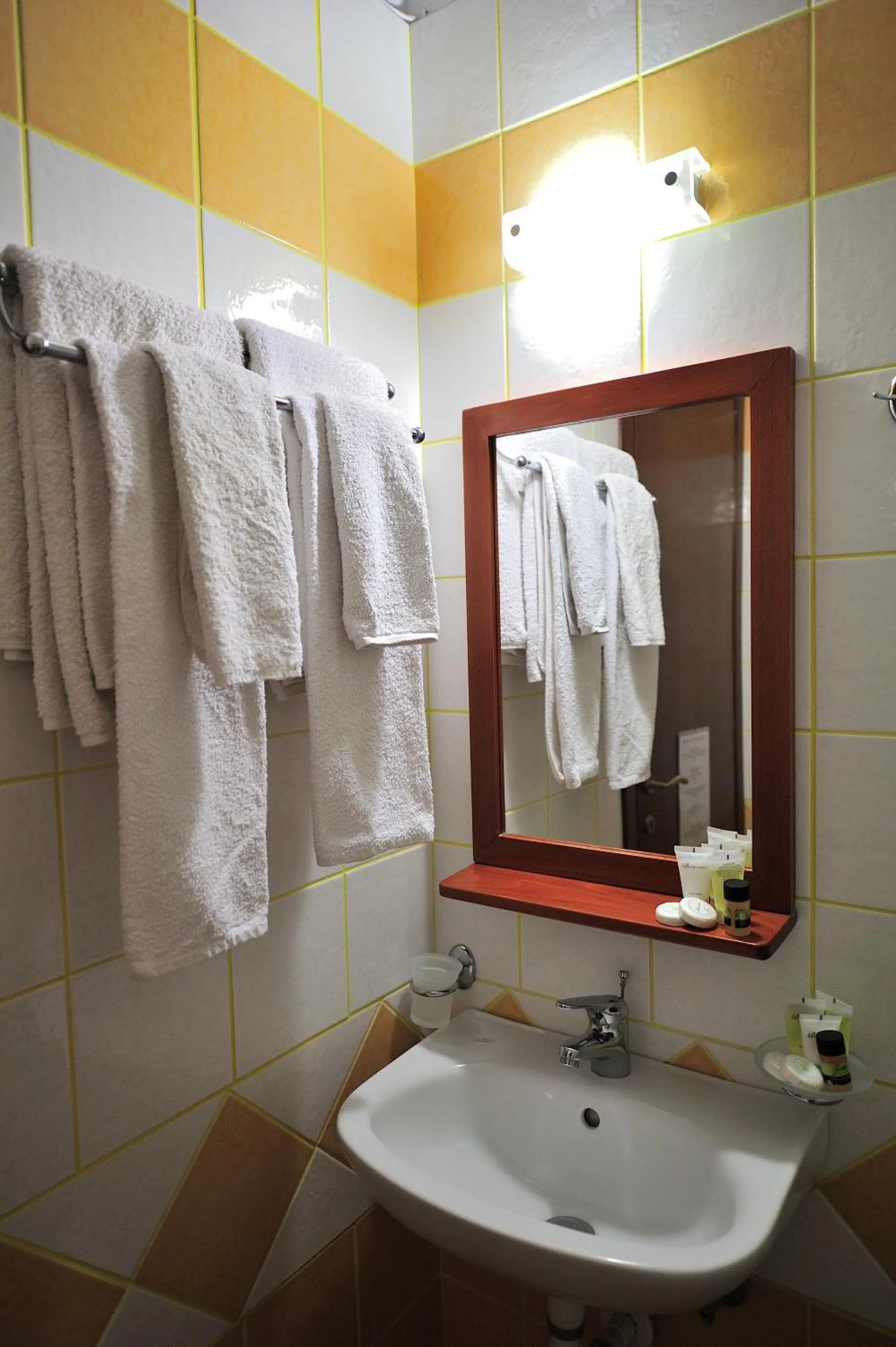 Eye Q Resort Seaview