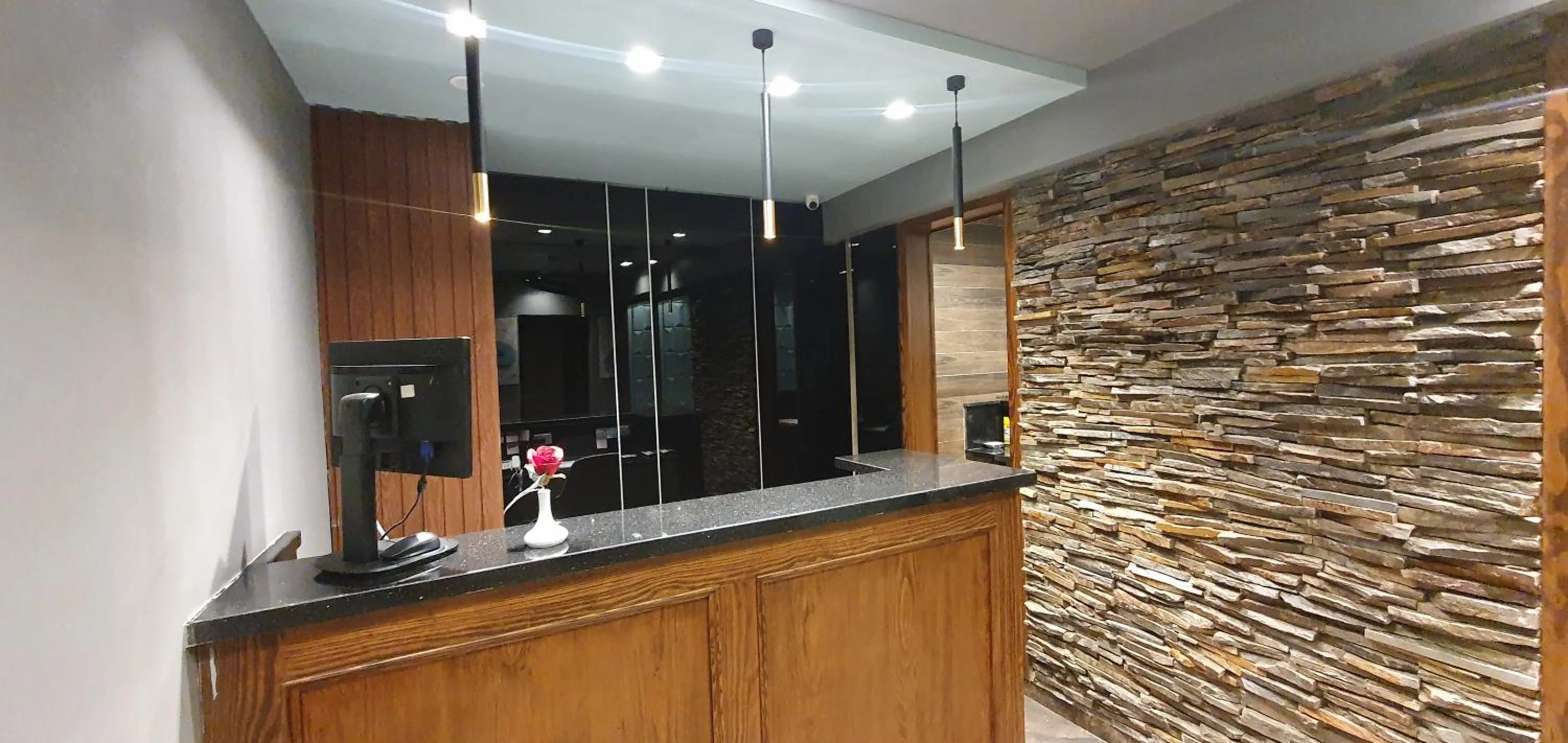 Grand Bayan Hotel & Apt at Nile Plaza