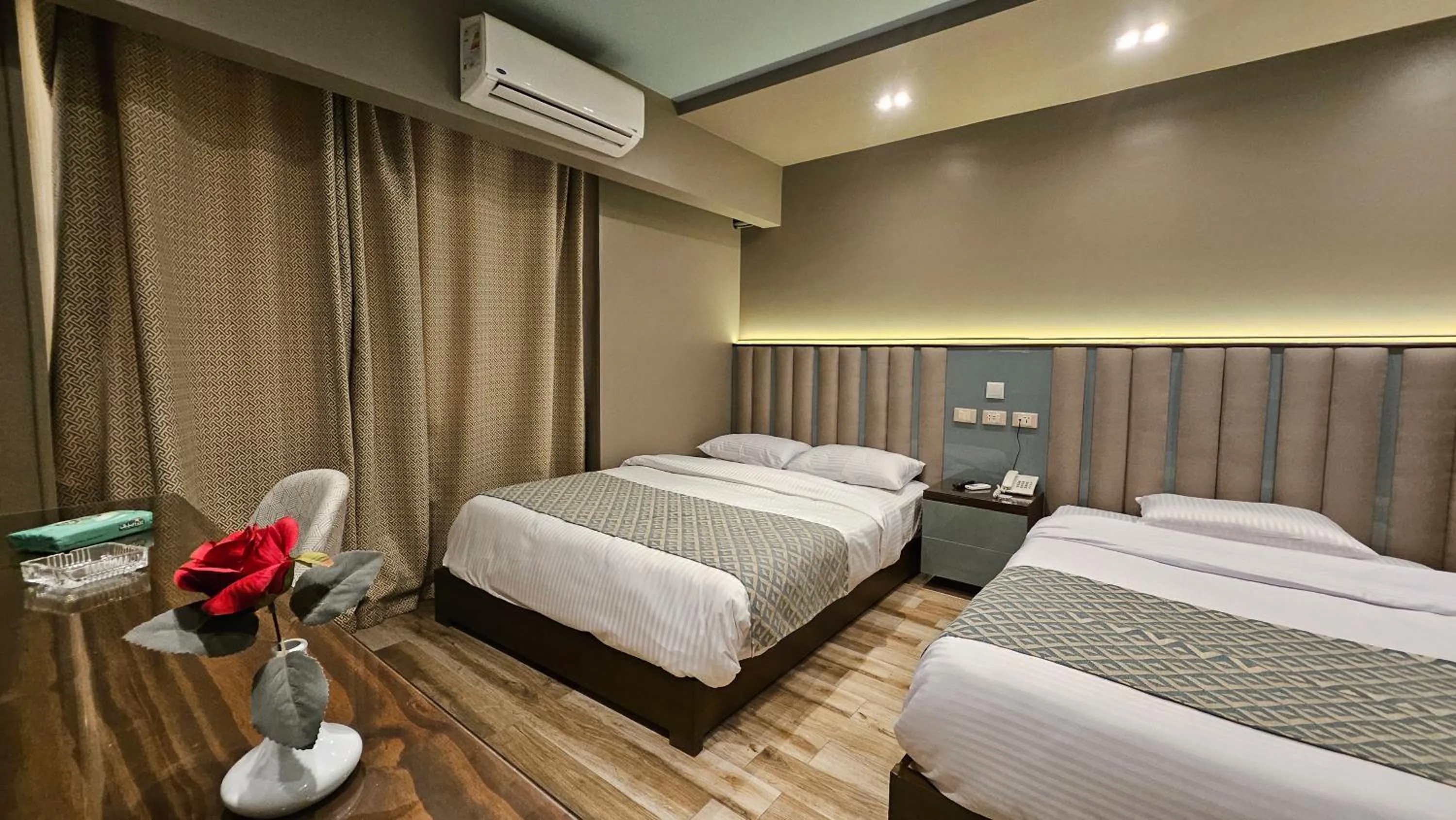 Bed in Grand Bayan Hotel & Apt at Nile Plaza