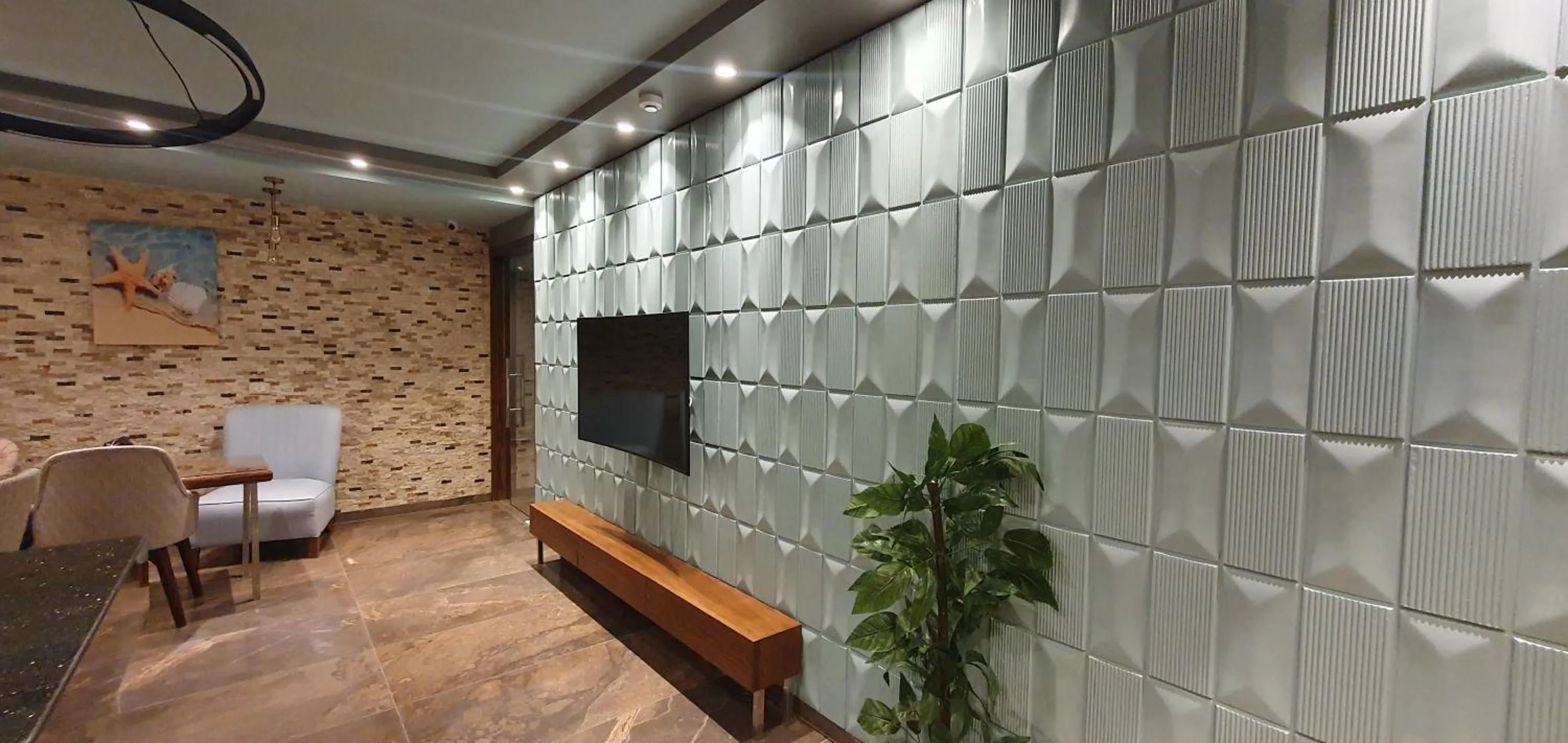 Grand Bayan Hotel & Apt at Nile Plaza