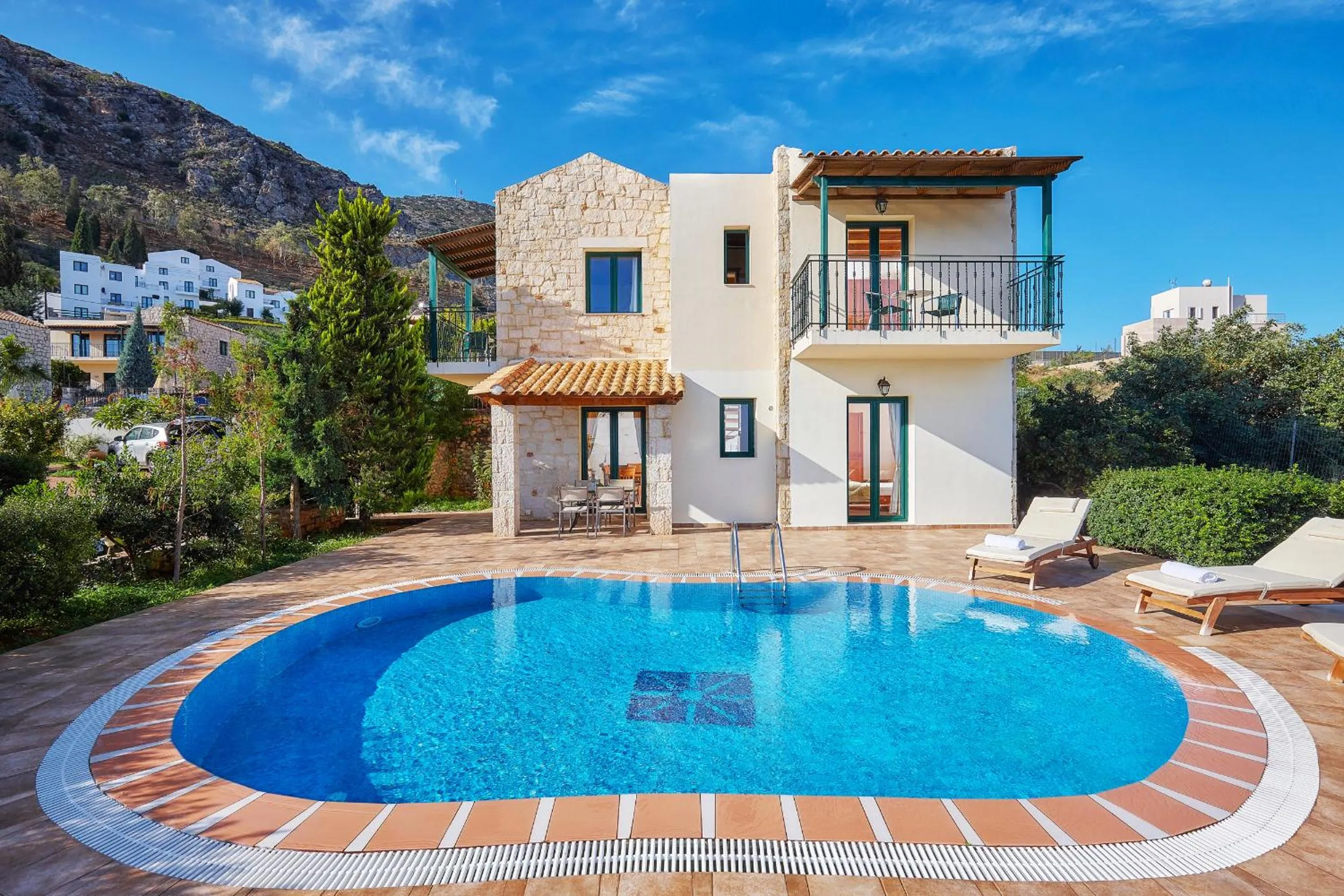 Property building in Marni Village