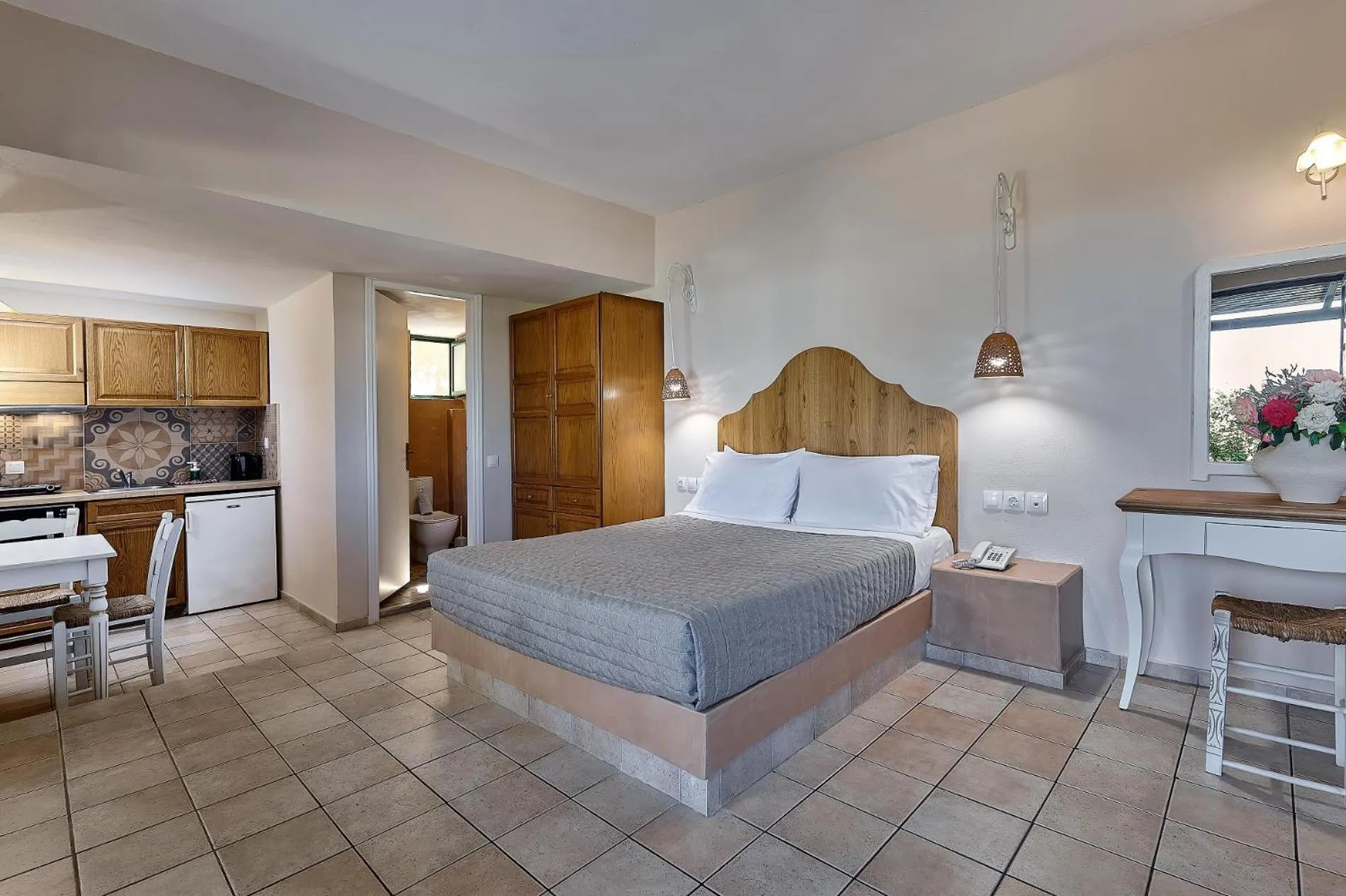 Bedroom, Bed in Marni Village