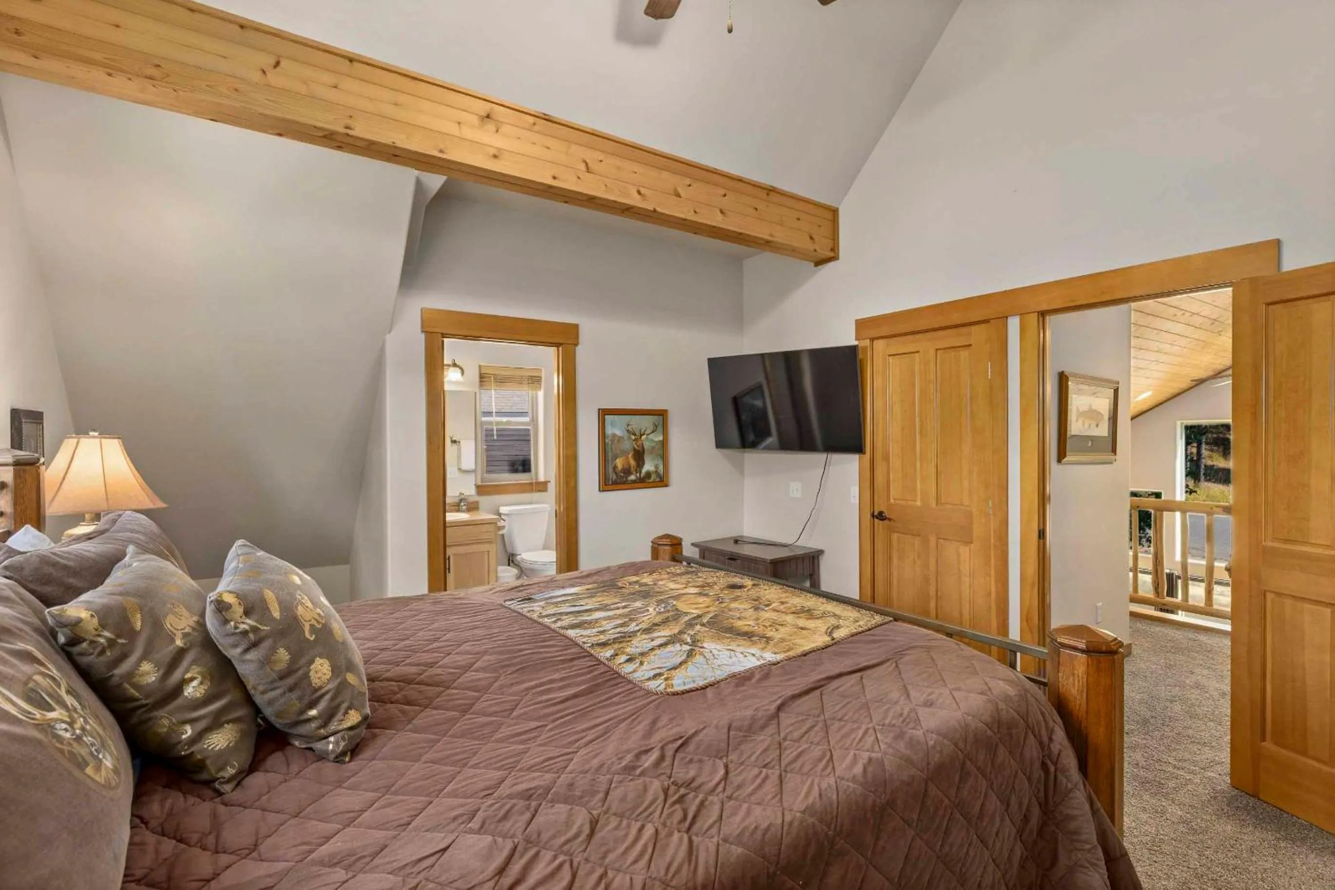 Bed in Dog-Friendly Ronald Vacation Rental Cabin!