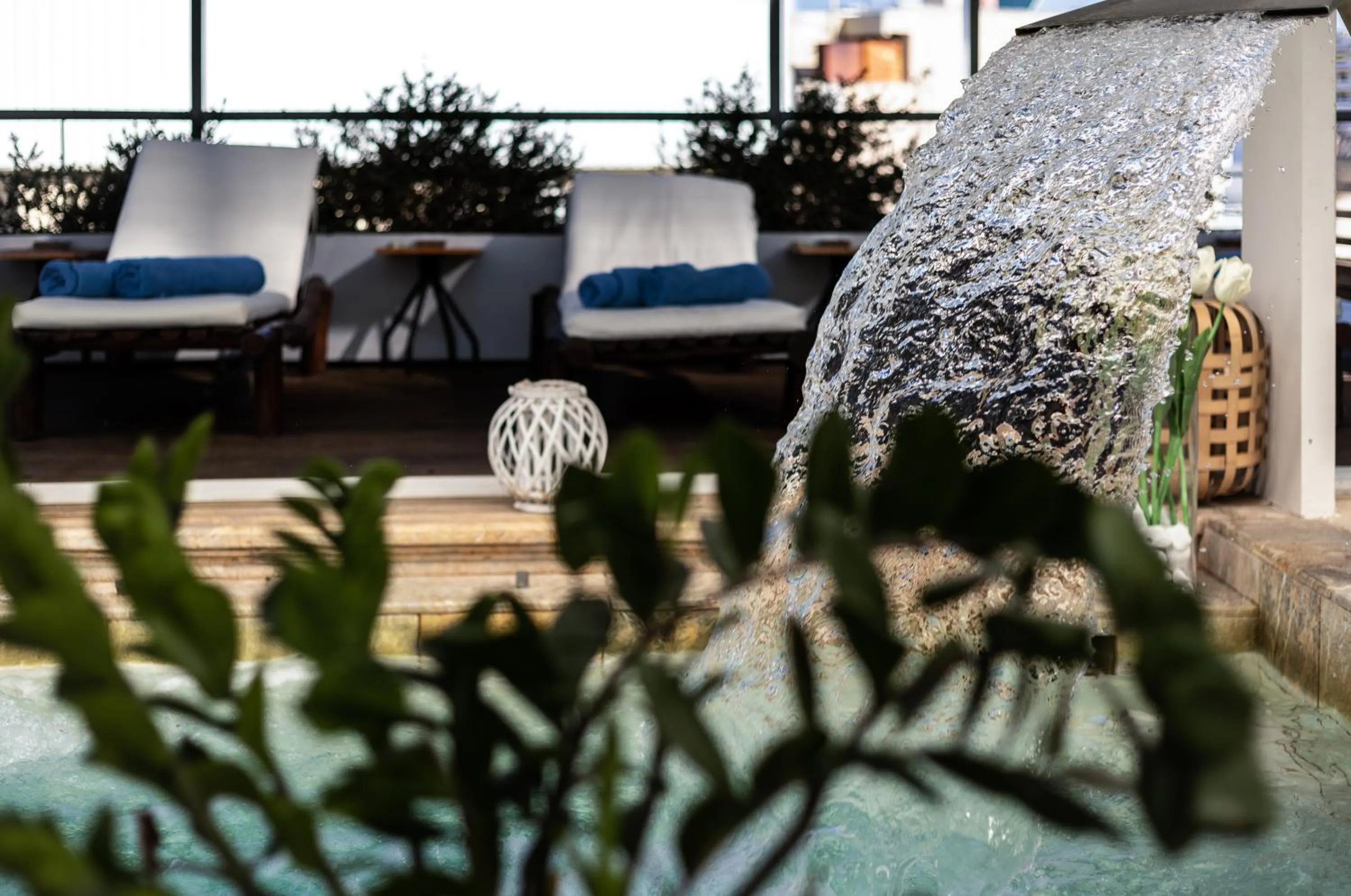 Swimming pool in Coral Hotel Athens