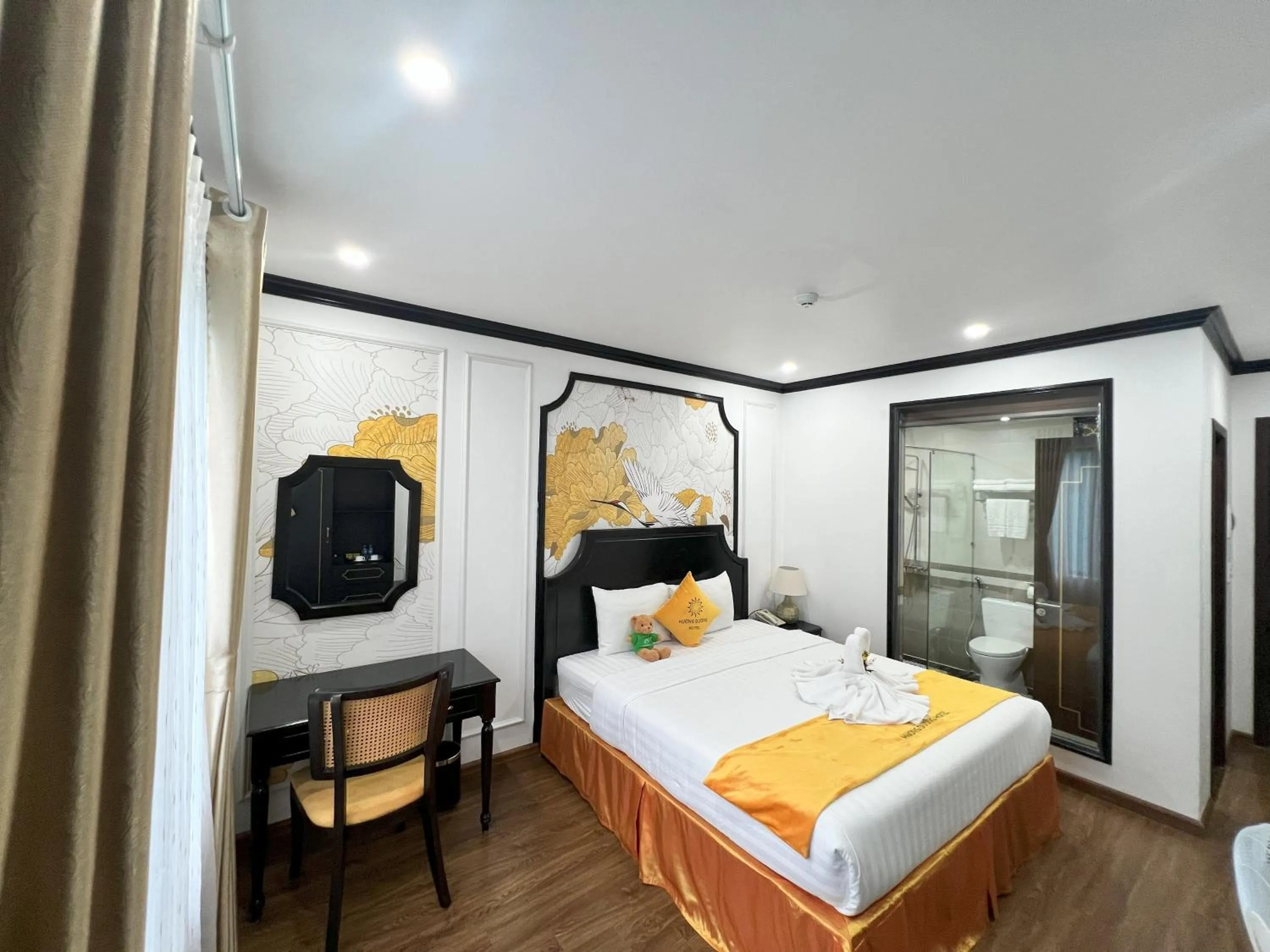 Photo of the whole room, Bed in HƯỚNG DƯƠNG HOTEL THANH HOÁ