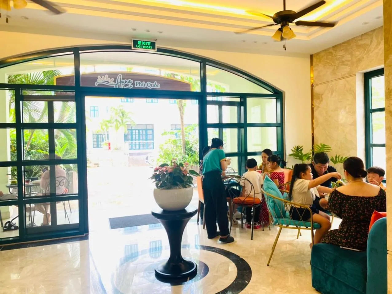 Anna Beach Phú Quốc