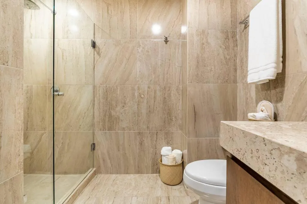Bathroom in Departamento Céntrico y Moderno en Cancún.