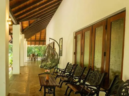 Seating area in Ceylon Kingsmen Garden - Katunayake Airport Transit Hotels