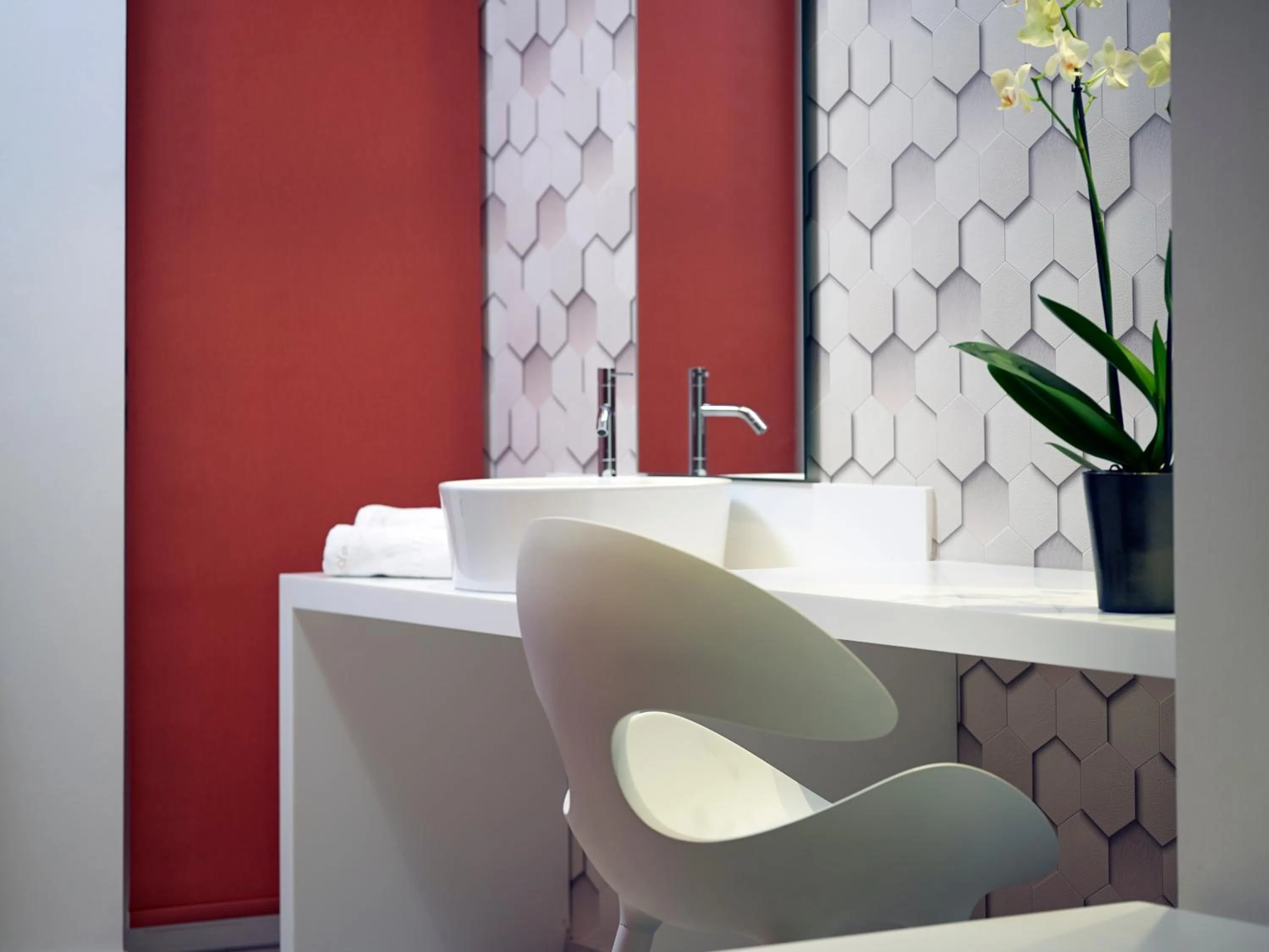 Decorative detail in Amazon Hotel