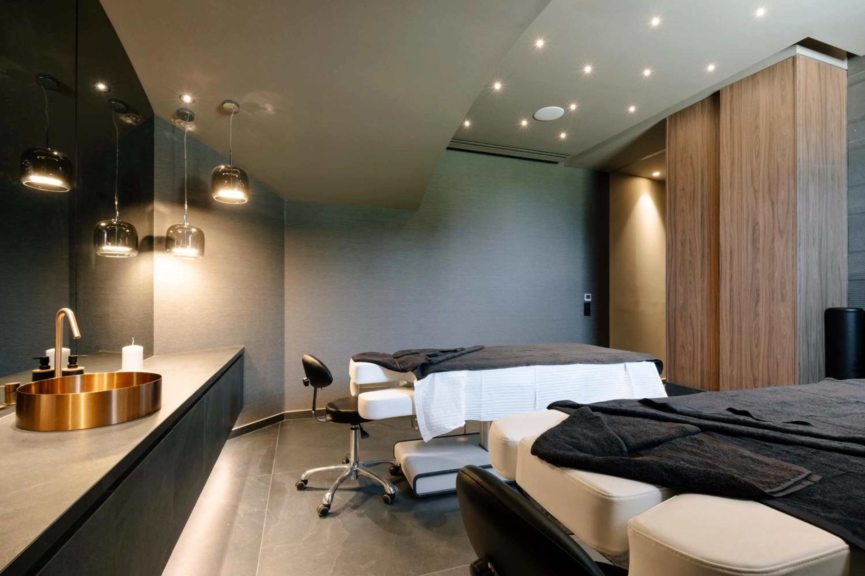 Massage, Bed in Paros Agnanti Resort & Spa