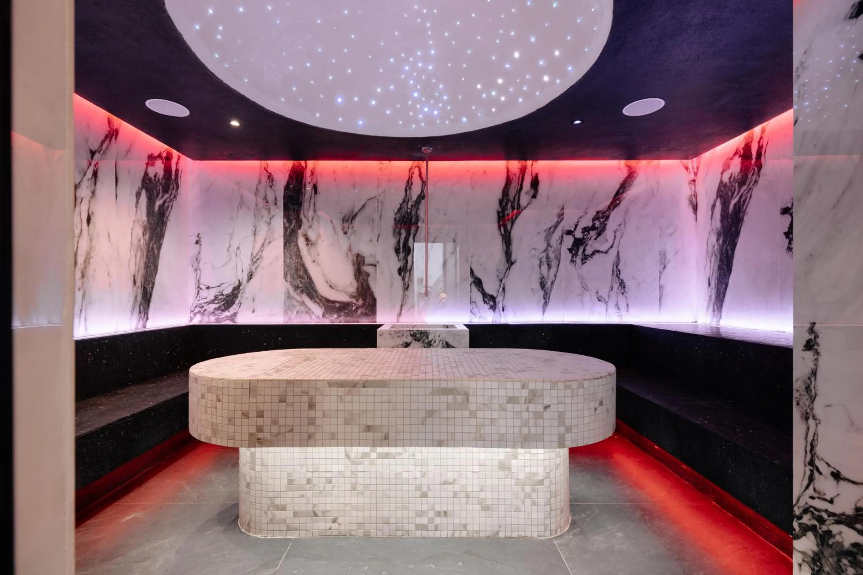 Steam room in Paros Agnanti Resort & Spa