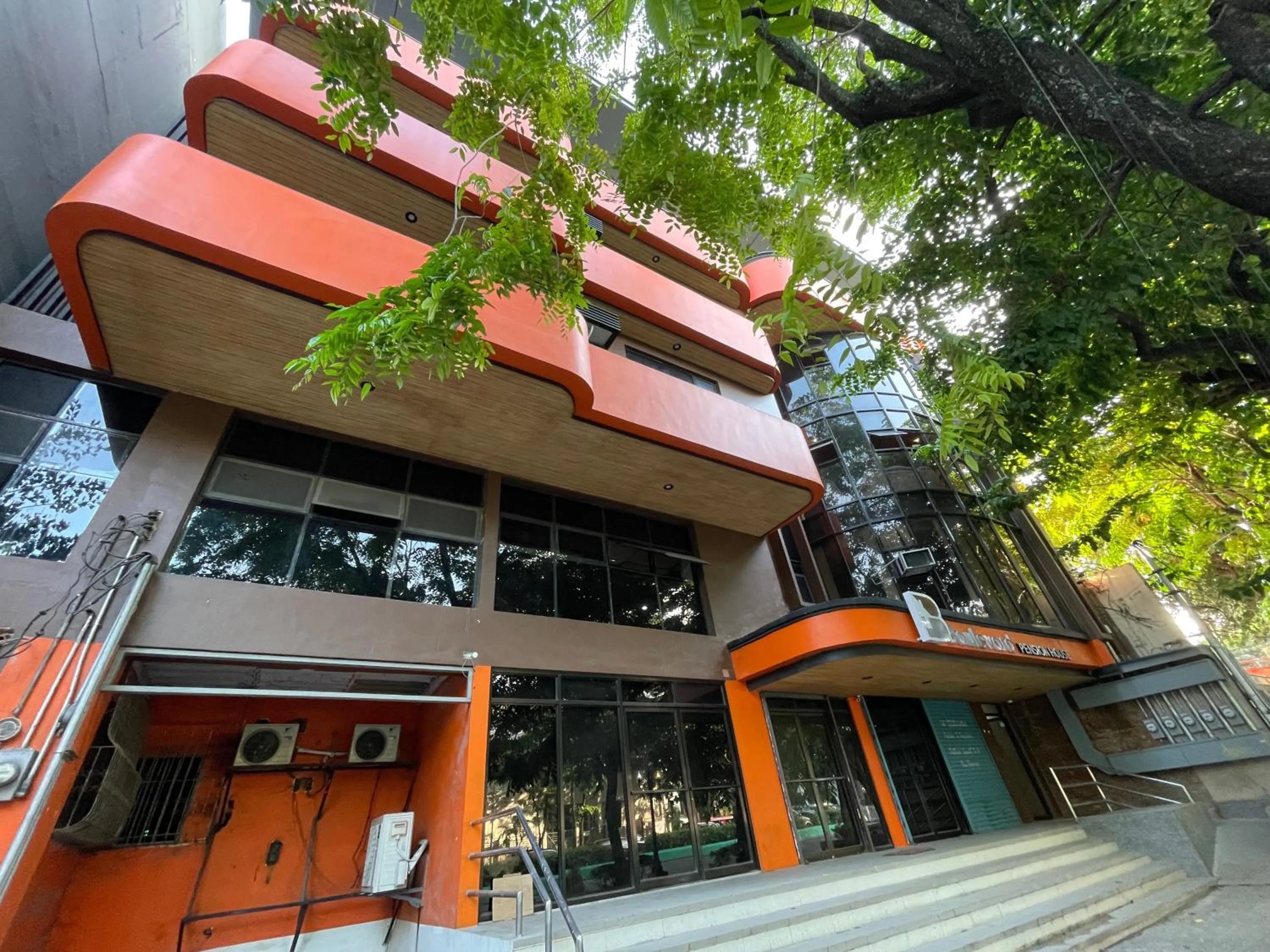 Facade/entrance in Boulevard Pension Hotel Cebu