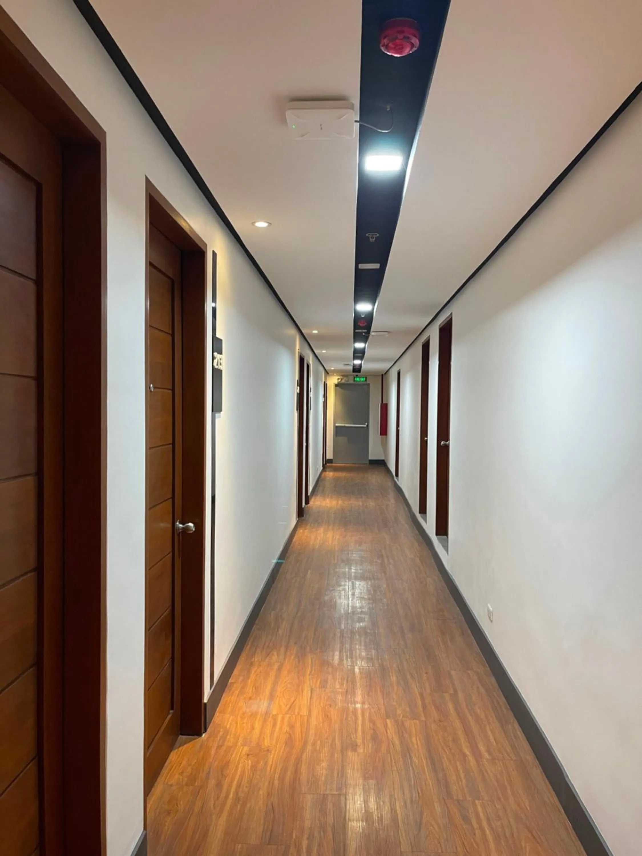 Bathroom in Boulevard Pension Hotel Cebu