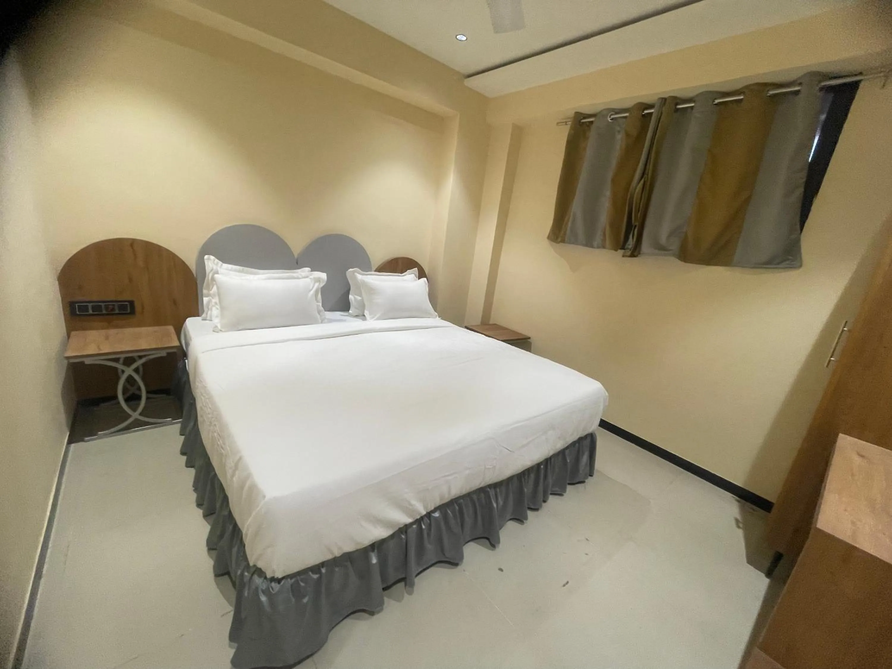 Bed in Hotel Nova Bopal