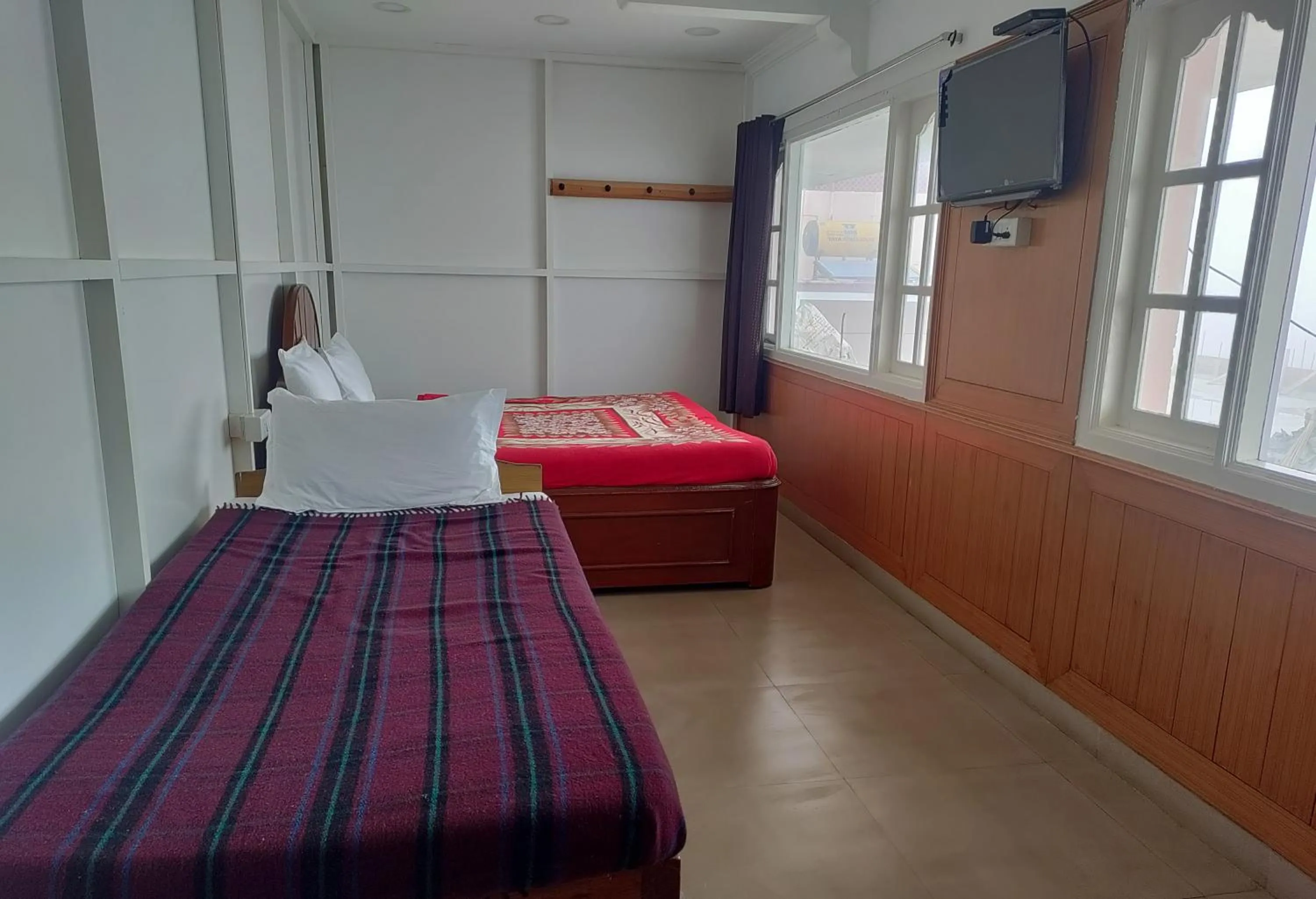 Property building, Bed in Hotel Temple Towers