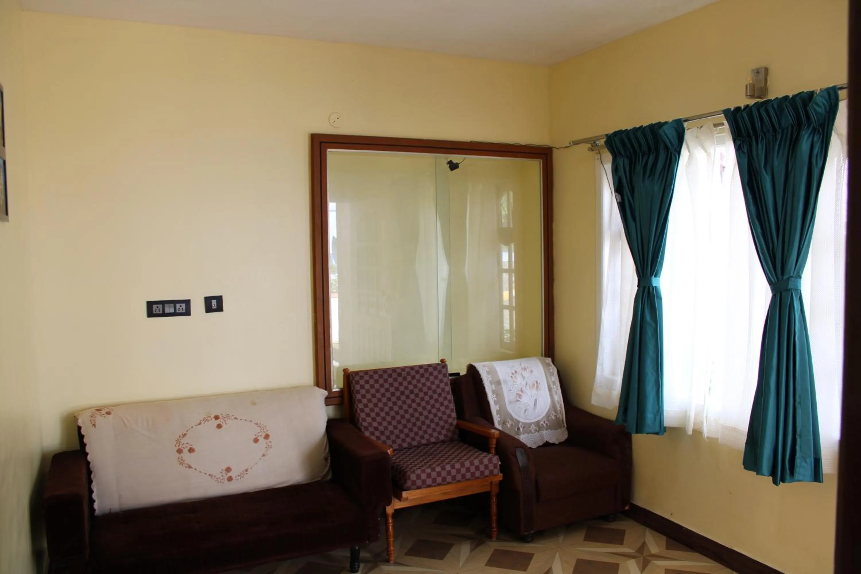 Living room in Hotel Temple Towers