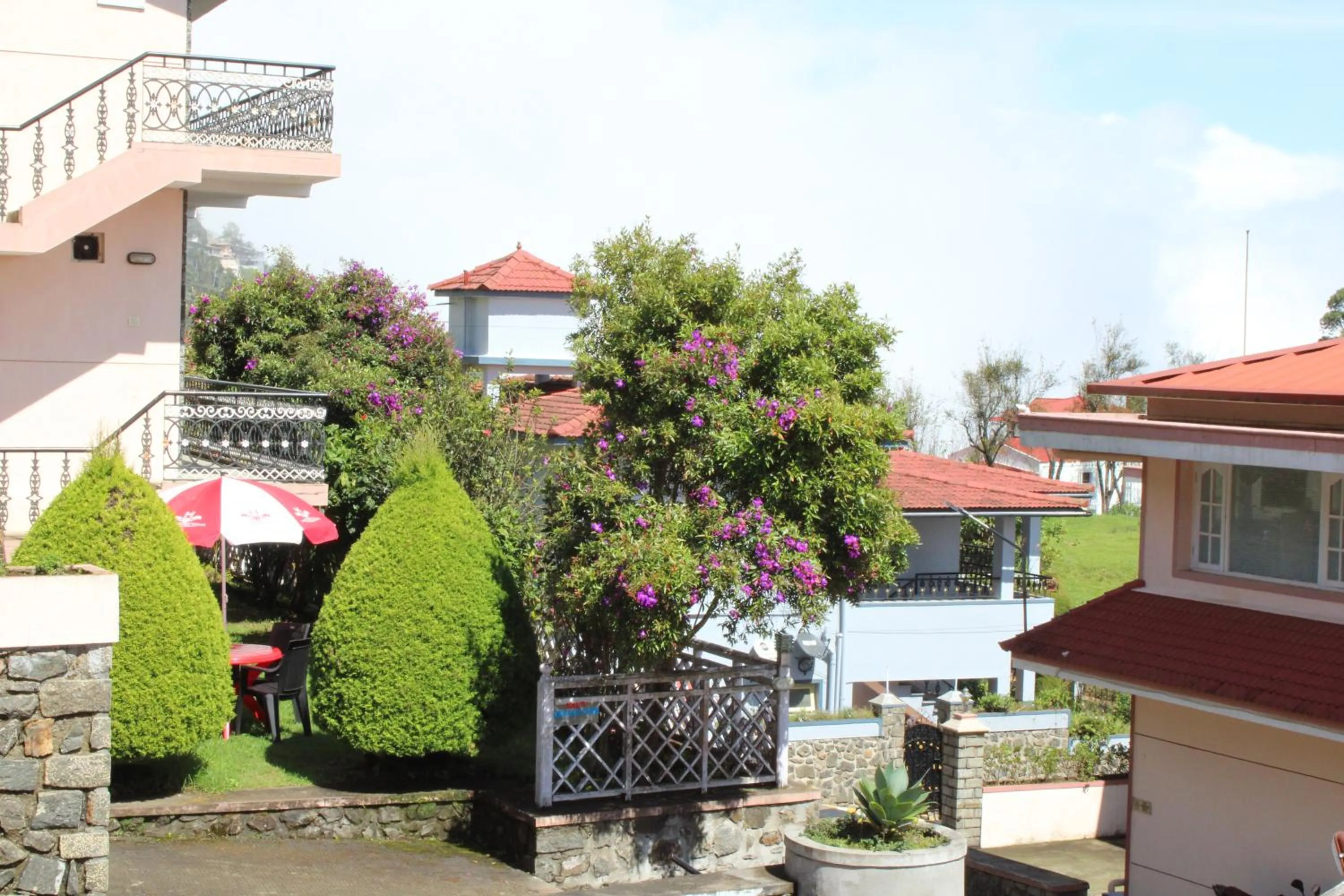 Property building in Hotel Temple Towers